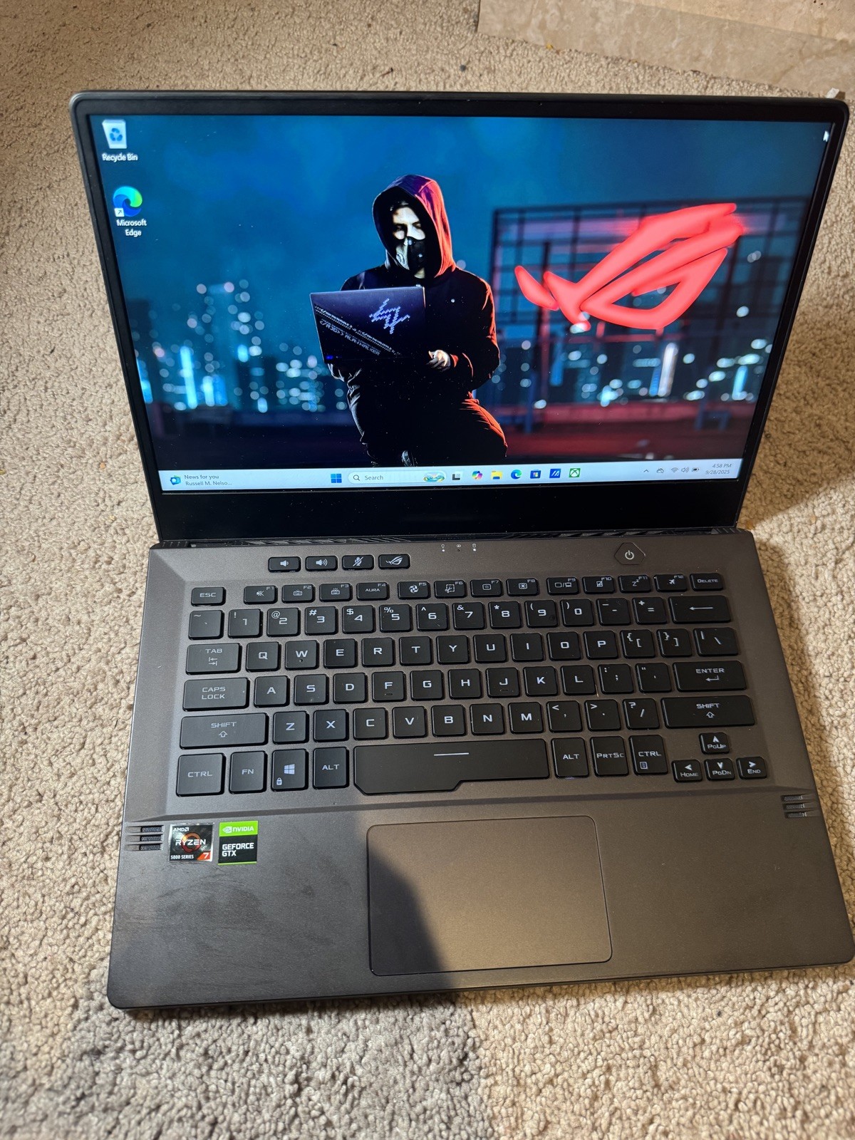 ASUS ROG Zephyrus G14 14″ AMD Ryzen 7 4000 NVIDIA GTX 1650 16GB Ram 512GB SSD