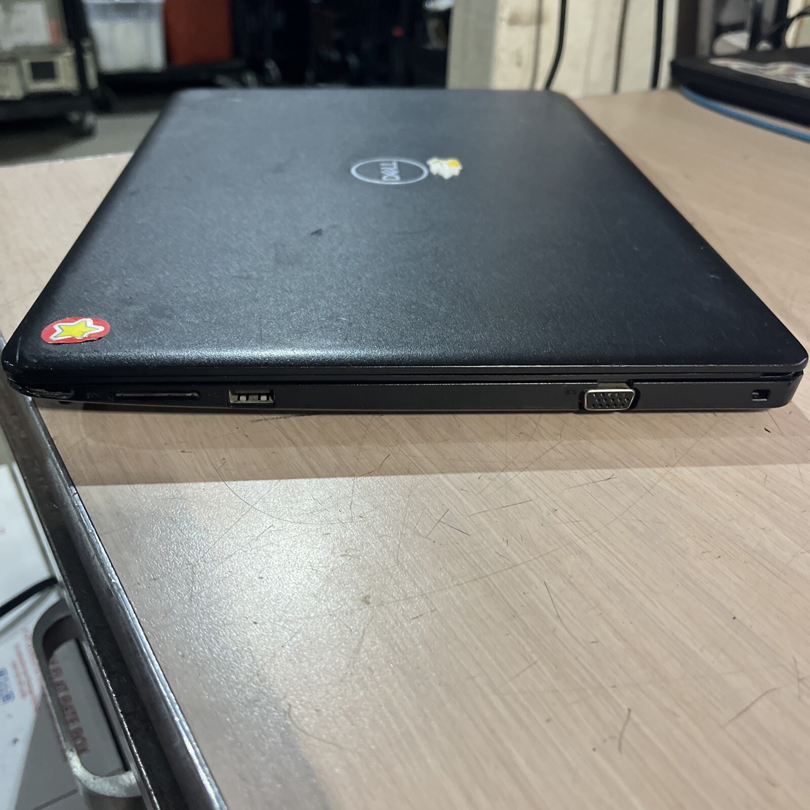 DELL LATITUDE 3490 INTEL CORE I5-8250U 1.60GHZ 8GB RAM NO HD