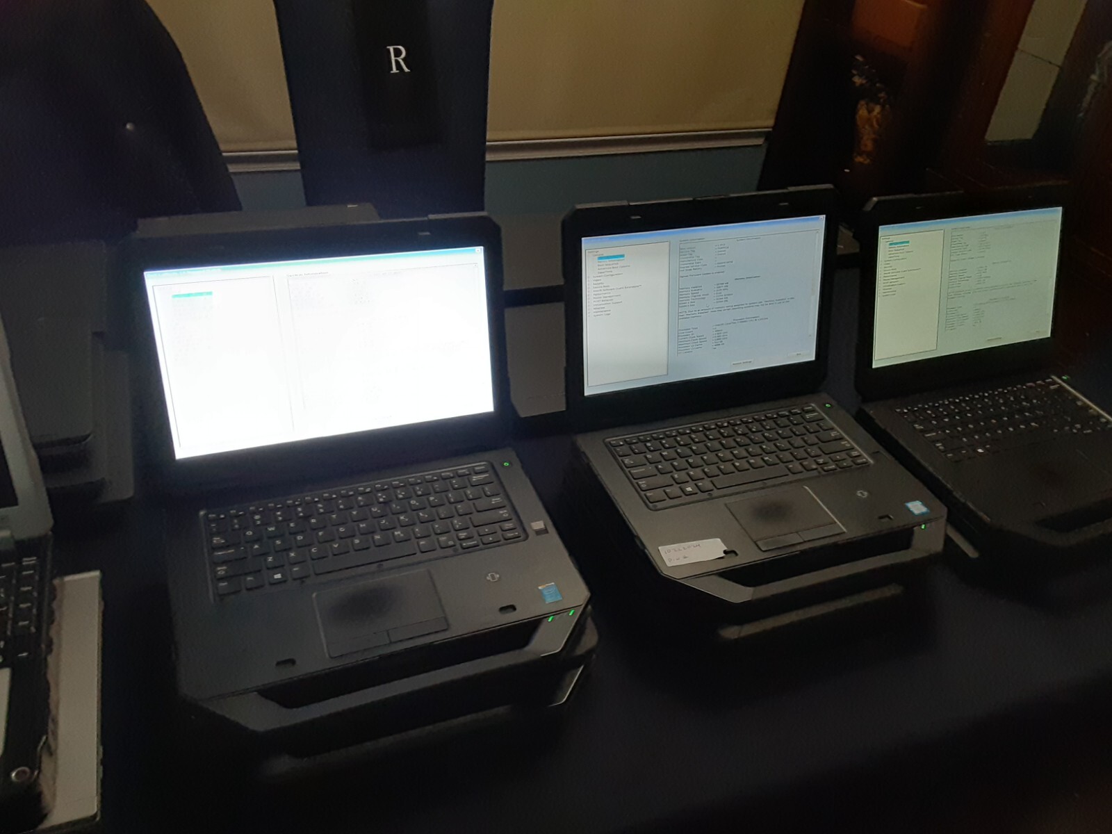 DELL LATITUDE 5414 i5: 16 GB RAM, 240 GB SSD, 14″SCREEN, 97Wh BATT., 90W PS