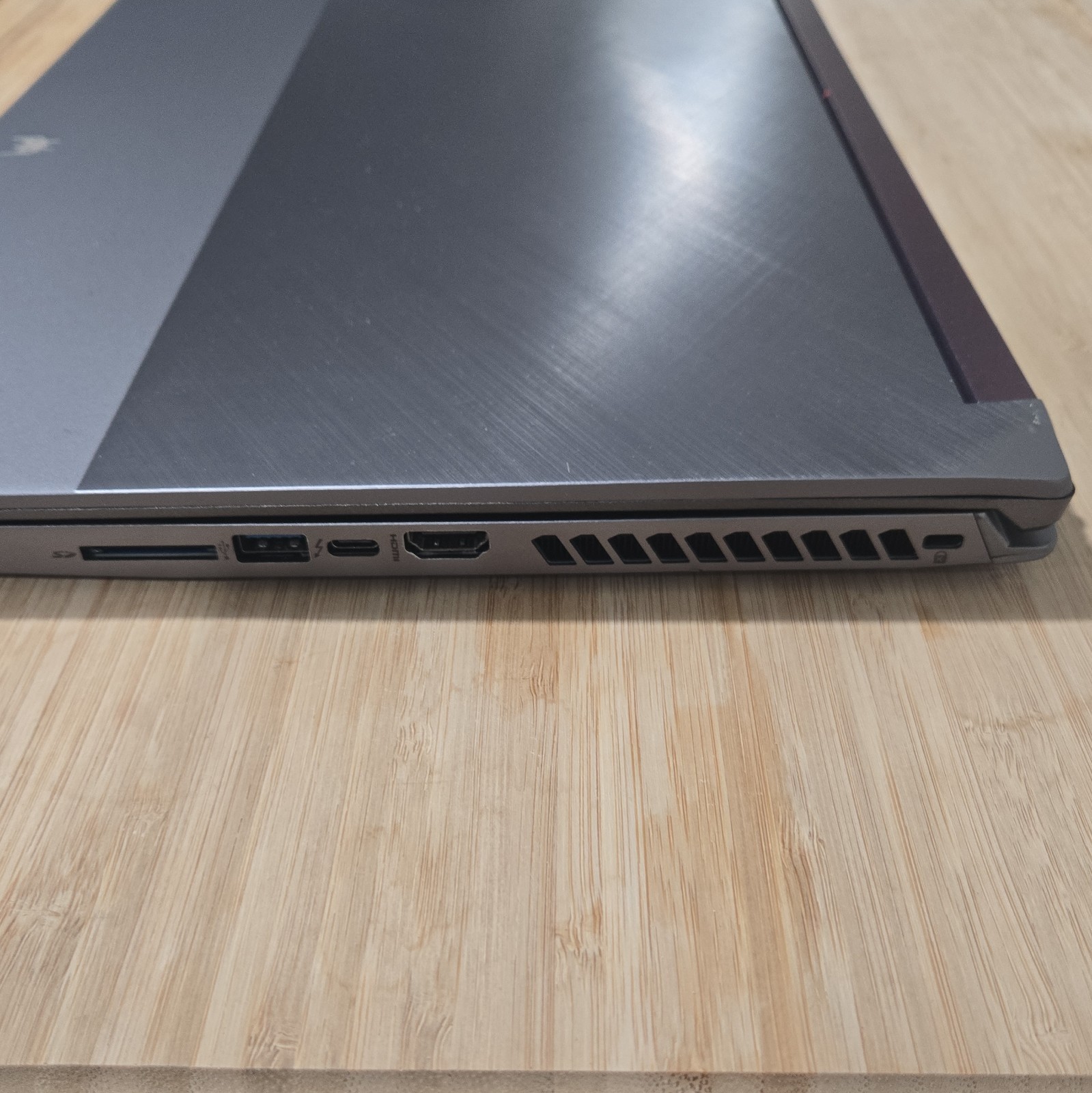 Acer Predator Triton 500 SE 16in i7 16GB 1TB SSD RTX 2560×1600 165Hz