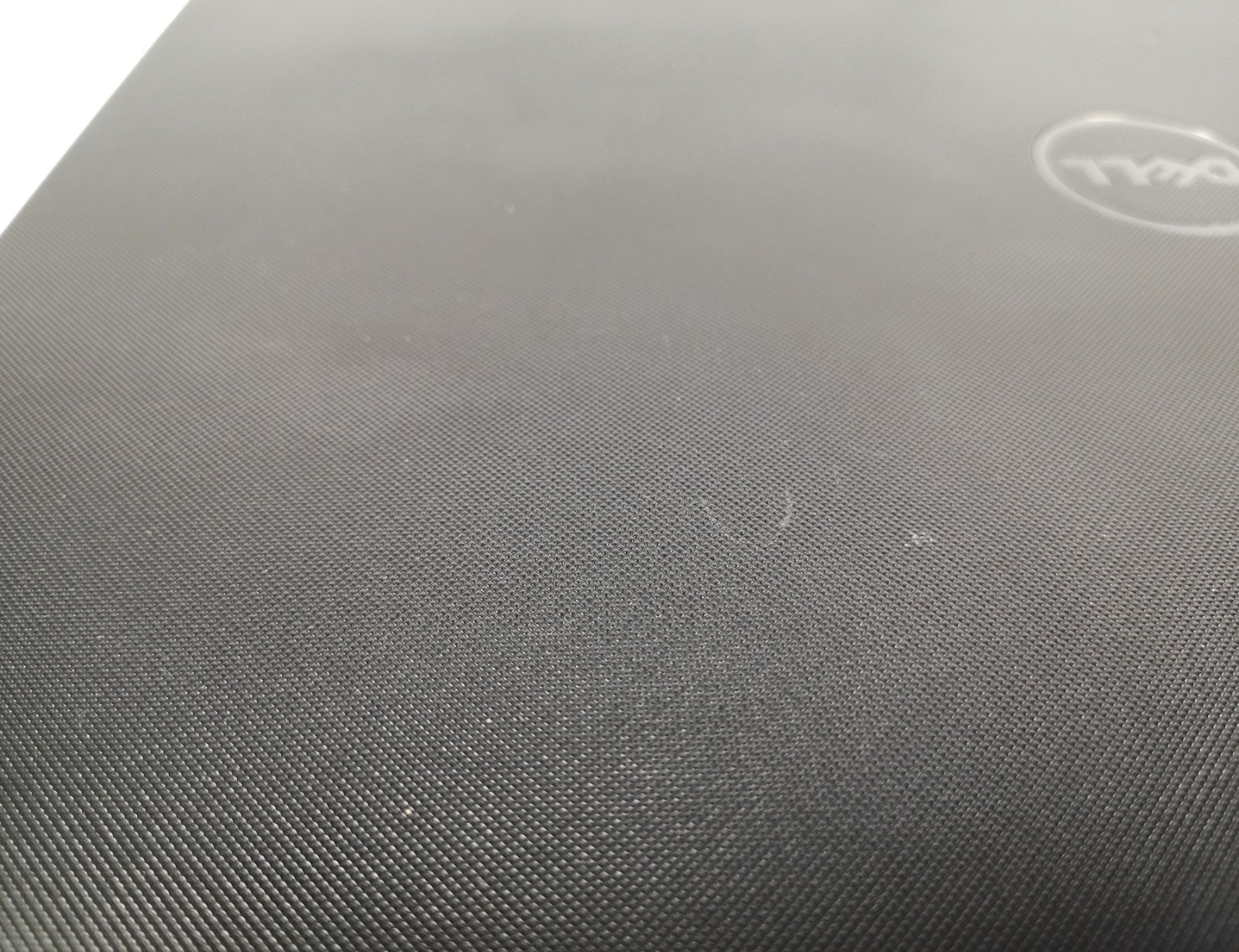 DELL Inspiron 15 3565 Touchscreen Laptop 4GB RAM AMD A6-9200 – For Parts