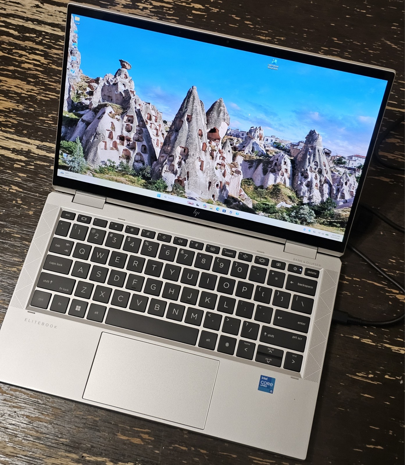 HP EliteBook x360 1030 G8 14″ i5 256GB SSD 16GB RAM w/ Webcam WIN 11 ~READ~