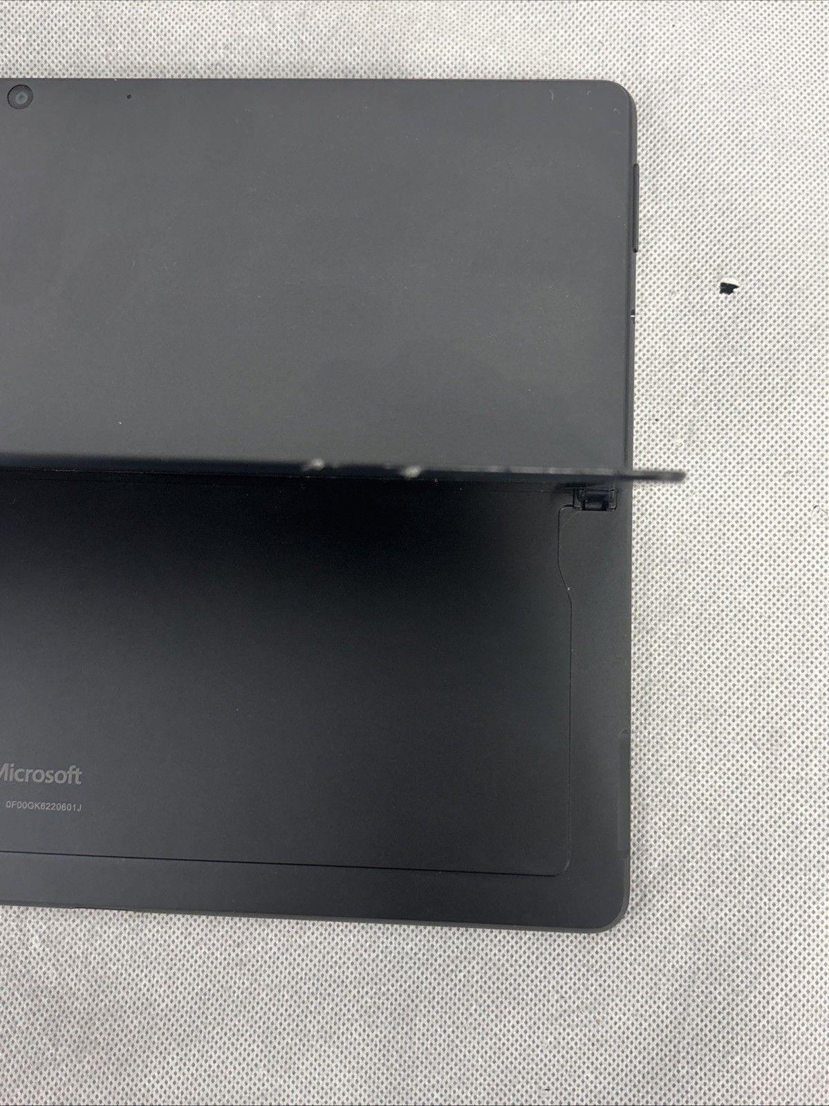 Microsoft Surface Pro 8 13″ (256GB, Intel i7 11th Gen., 16GB) Graphite