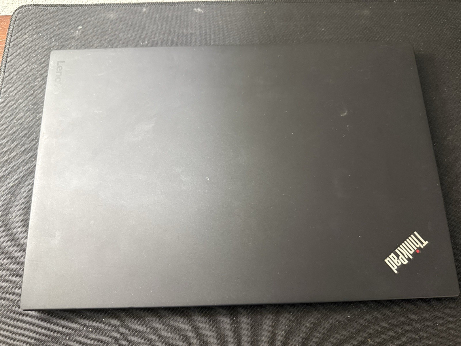 Lenovo ThinkPad X1 Carbon 14 inch (512GB, Intel Core i7 7th Gen., 2.80GHz, 16GB)