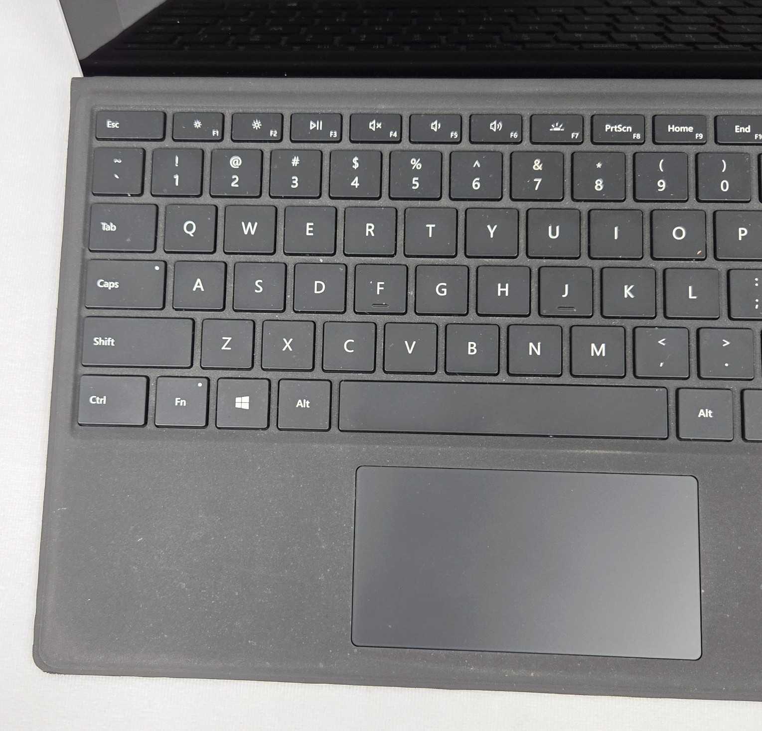 Microsoft Surface Pro 3 Hybrid Tablet i5‑4300U 4GB 128GB SSD Detachable Keyboard