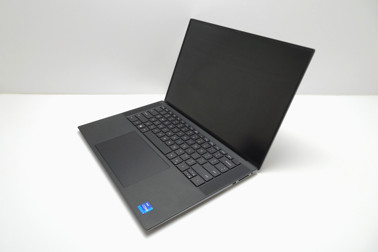 Dell Precision 5570 Laptop | i7-12700H | 8GB RAM | 512GB NVMe | LINUX | READ