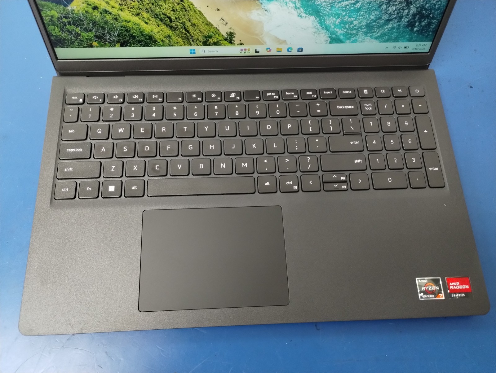 DELL 15 DC15255 G8MK9, AMD Ryzen 7 7730U, 2.00 GHz, 16 GB RAM, 512 GB NVMe SSD