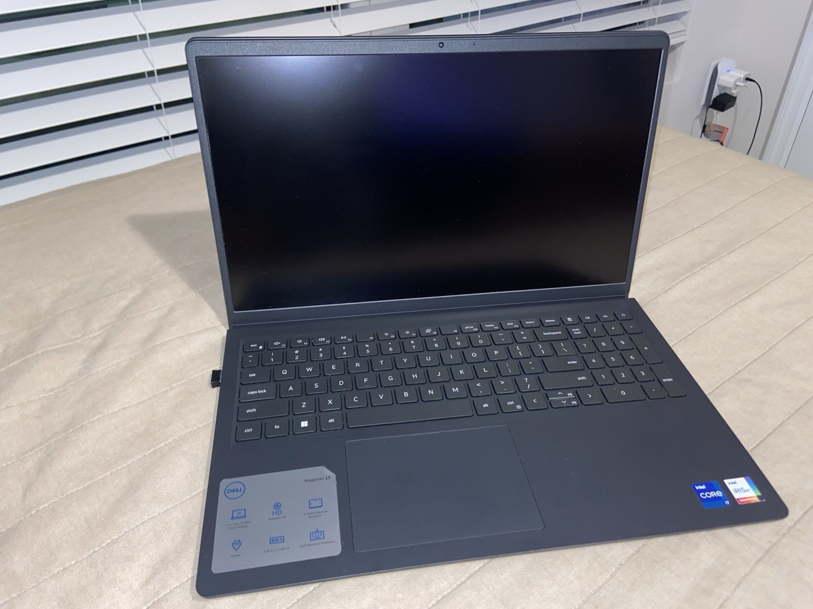 Dell Inspiron 15 3530 | 15.6″ 13th Gen Intel Core i7, 16GB RAM, 1TB SSD Laptop