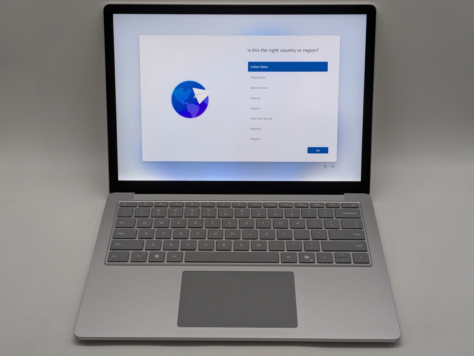 Microsoft Surface Laptop 6 13.5in Touch Ultra 7 165H 16GB 512GB SSD Win 11 Pro