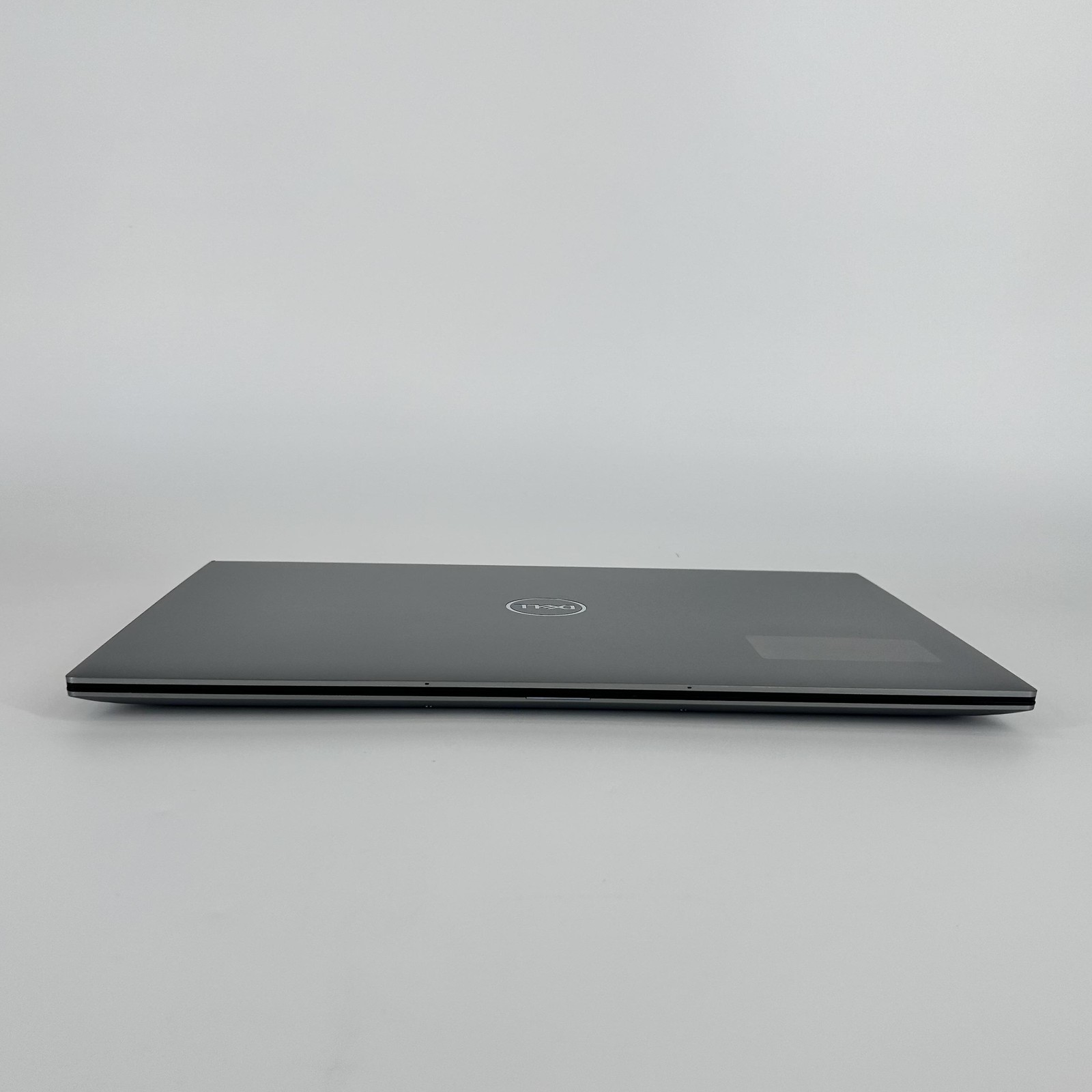 Dell Precision 5760 17 UHD TOUCH Xeon W-11955M 2.60GHz 64GB 2TB/512GB RTX A3000