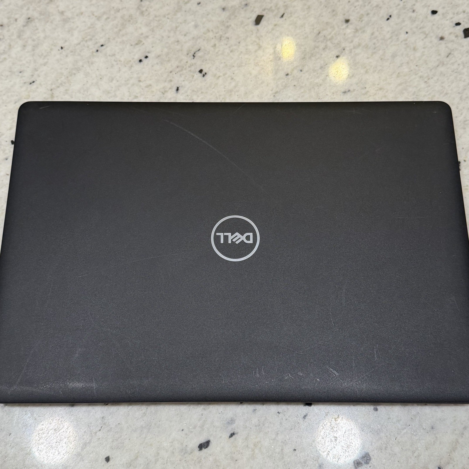 Dell Latitude 3590 i5-8250U 1.6GHz No RAM/No HDD Tested To Bios Cracked Case