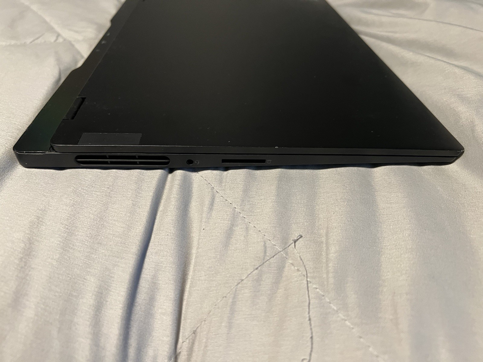 Lenovo Legion Slim 7 15” (1TB SSD AMD Ryzen 9 5900HX 3.3GHz 16GB) Gaming Laptop