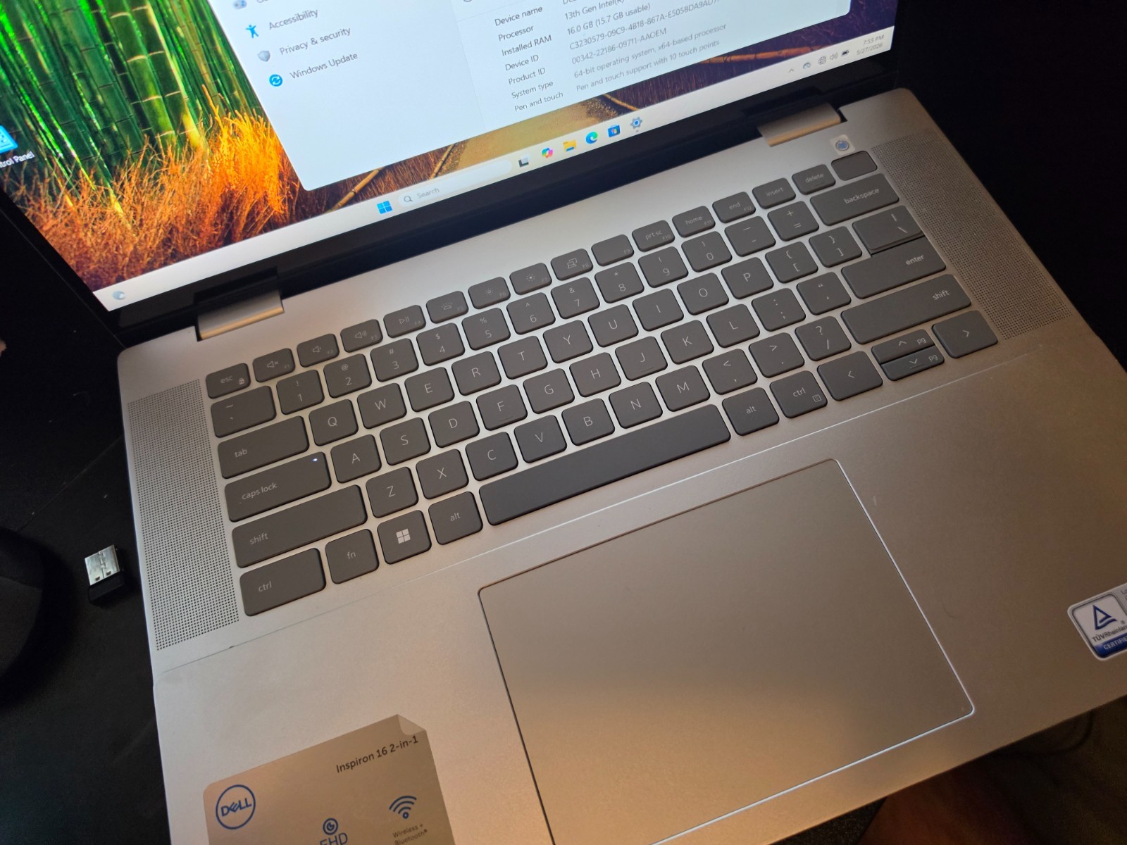 Dell Inspiron 16 7630 16″ Touch 16GB 256GB SSD i7-1360P WIN11H, Platinum Silver