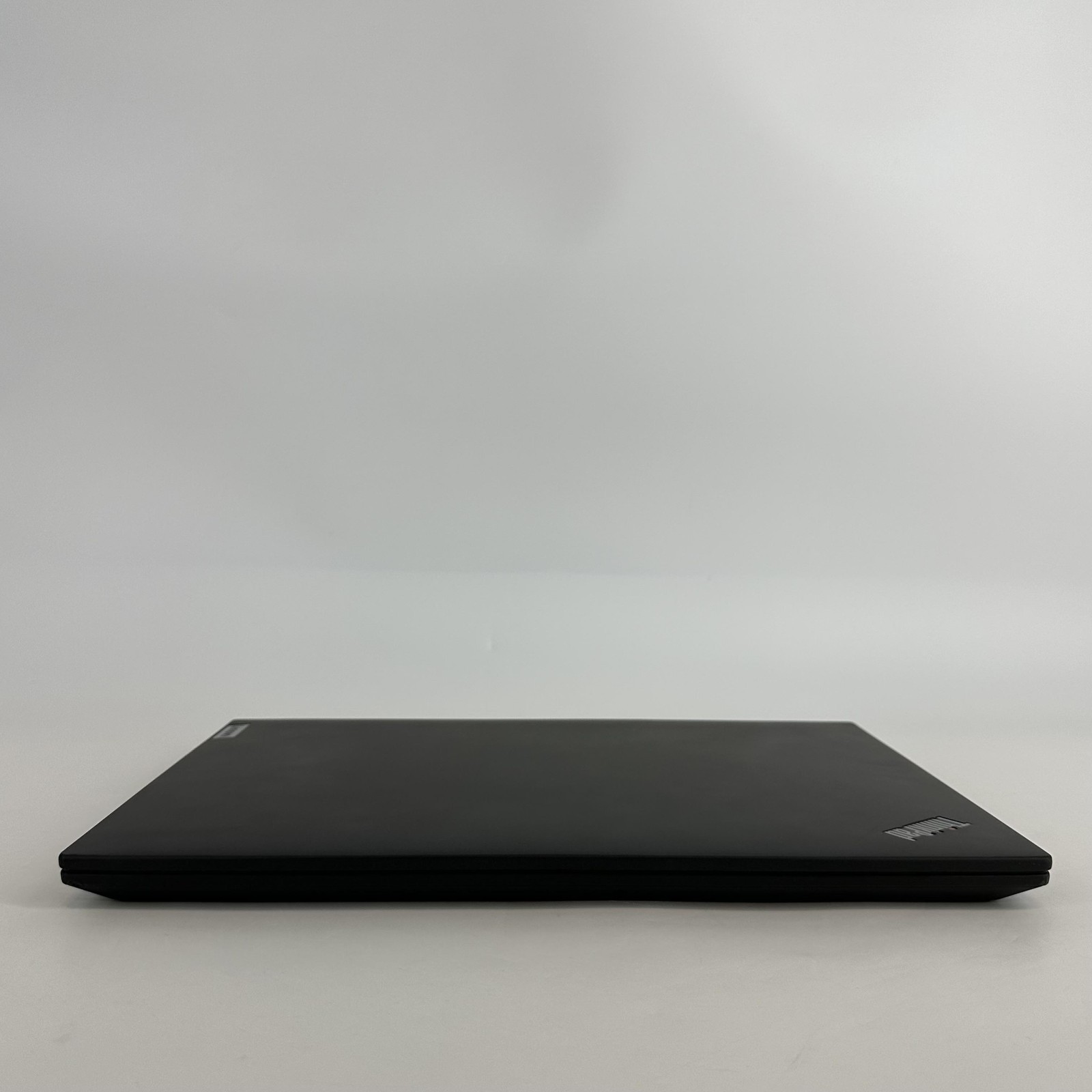 Lenovo ThinkPad P16s Gen 1 FHD+ 2.7 GHz Ryzen 7 PRO 6850U 32GB 1TB SSD Very Good