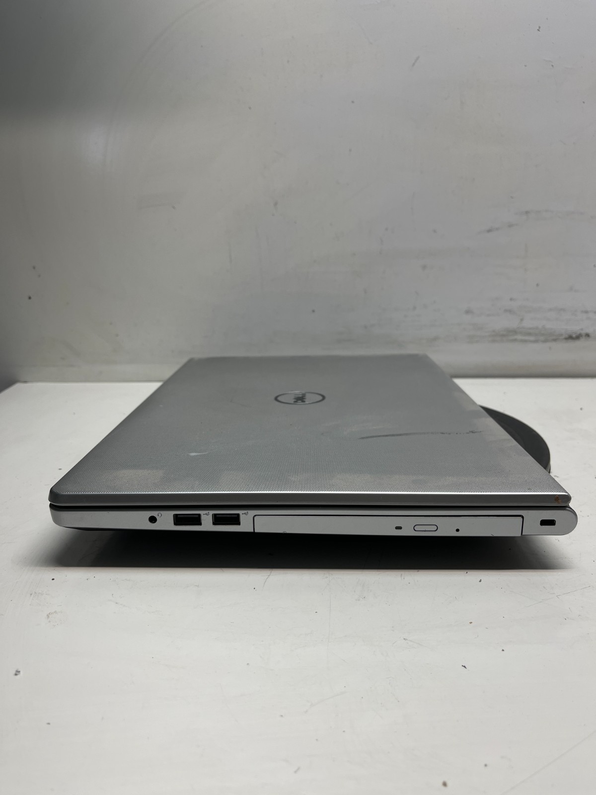 Dell Inspiron 5555 AMD A8-7410 Radeon R5 12GB NO HDD NO BAT