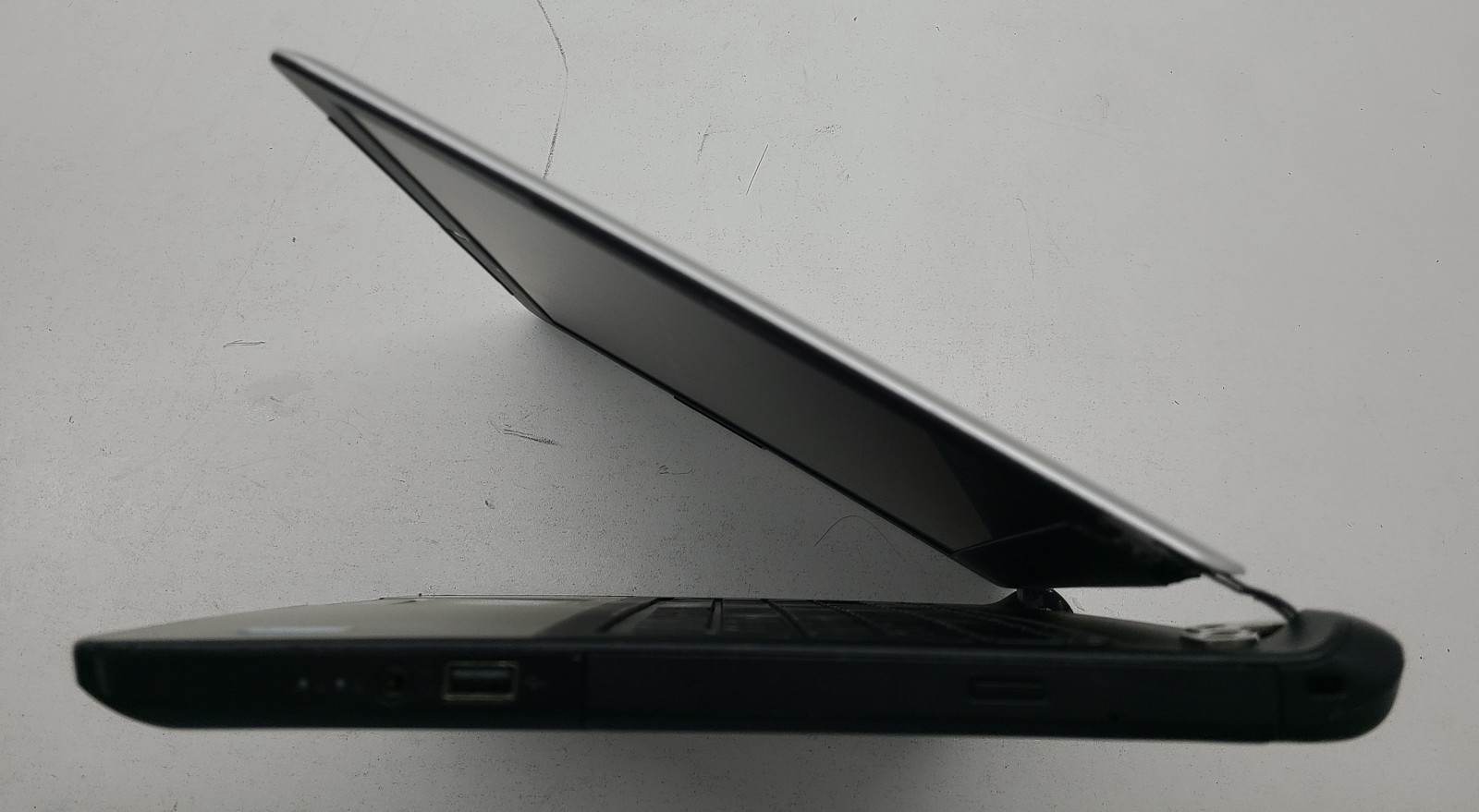 HP 350 G1 15.6″ Laptop Intel Core i7-4500U 8GB RAM NO HD/OS/BATT (FL)
