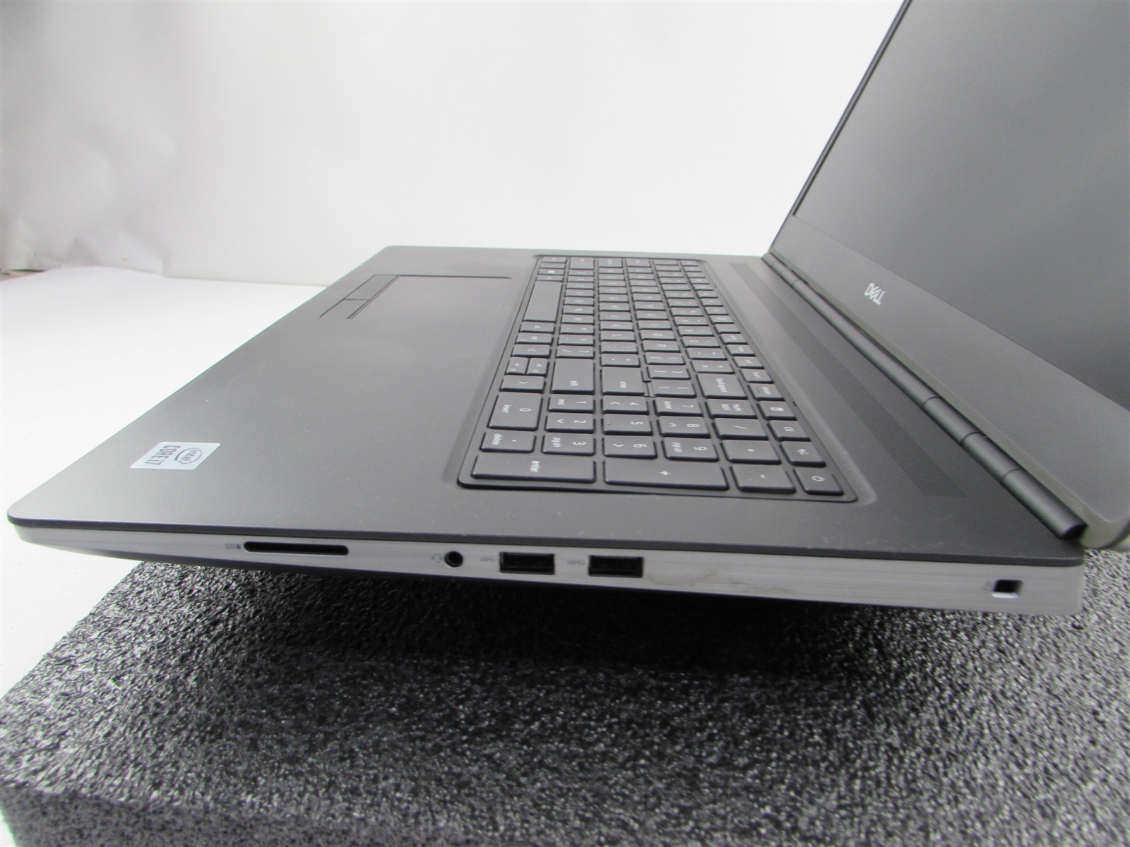 DELL PRECISION 7750 FHD CORE I7-10850H 1TB 32GB RAM RTX 4000 WIN 11 PRO NO BATT