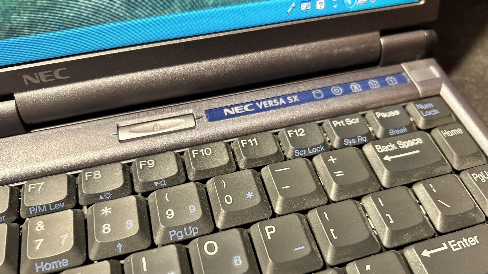 NEC Versa Model-VS4D0A70 Laptop