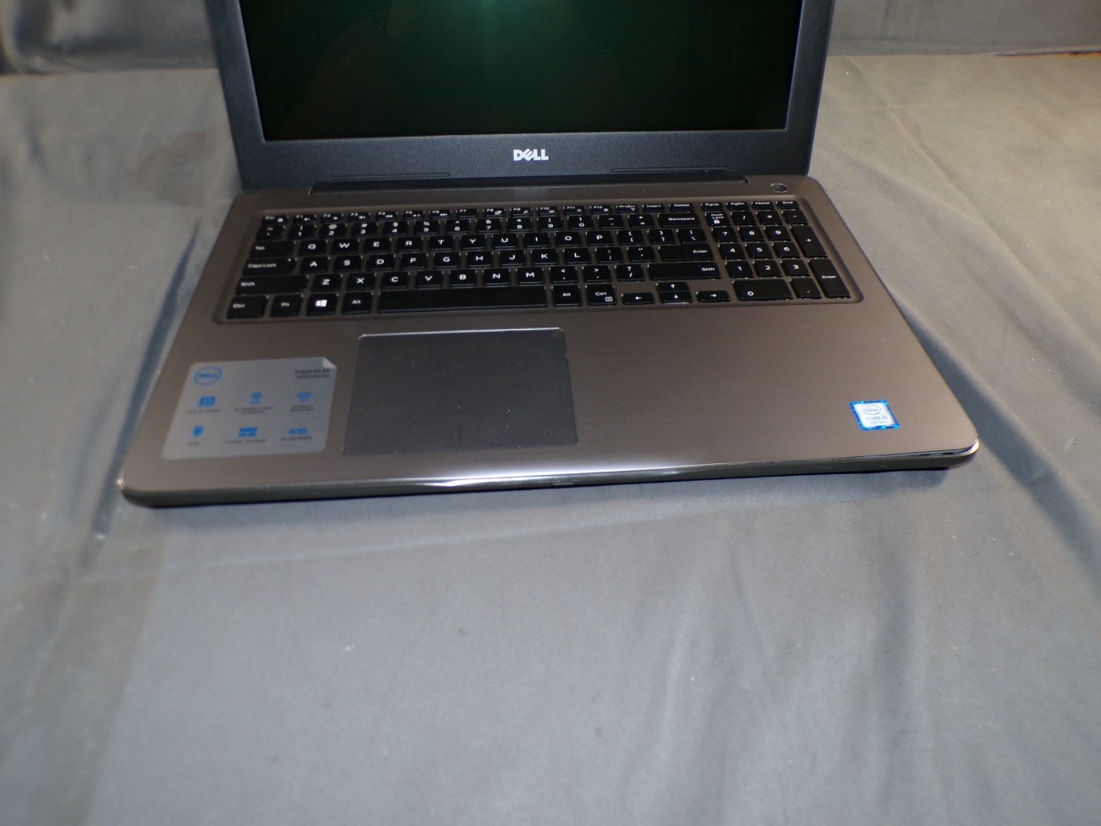 DELL INSPIRION 5567 INTEL CORE i5 -7200U 2.50GHz 4GB RAM **NO HD/ NO CADDIE