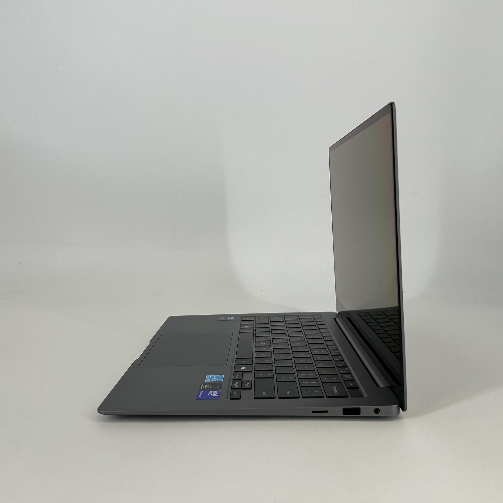 Samsung Galaxy Book5 Pro 14 QHD+ TOUCH 2.2 GHz Ultra 7 256V 16GB 512GB SSD