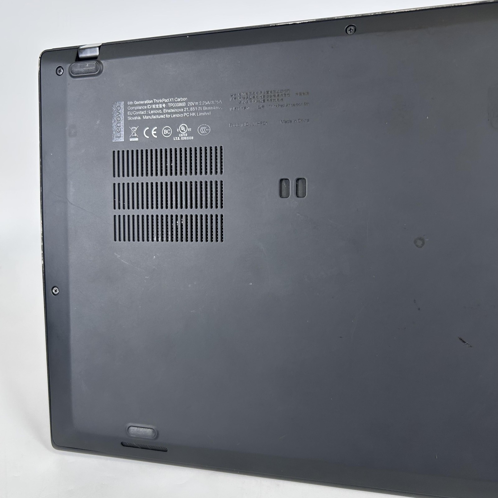 Lenovo ThinkPad X1 Carbon Gen 6 14 2K i7-8650U 1.90GHz 16GB 512GB BAD USB PORT