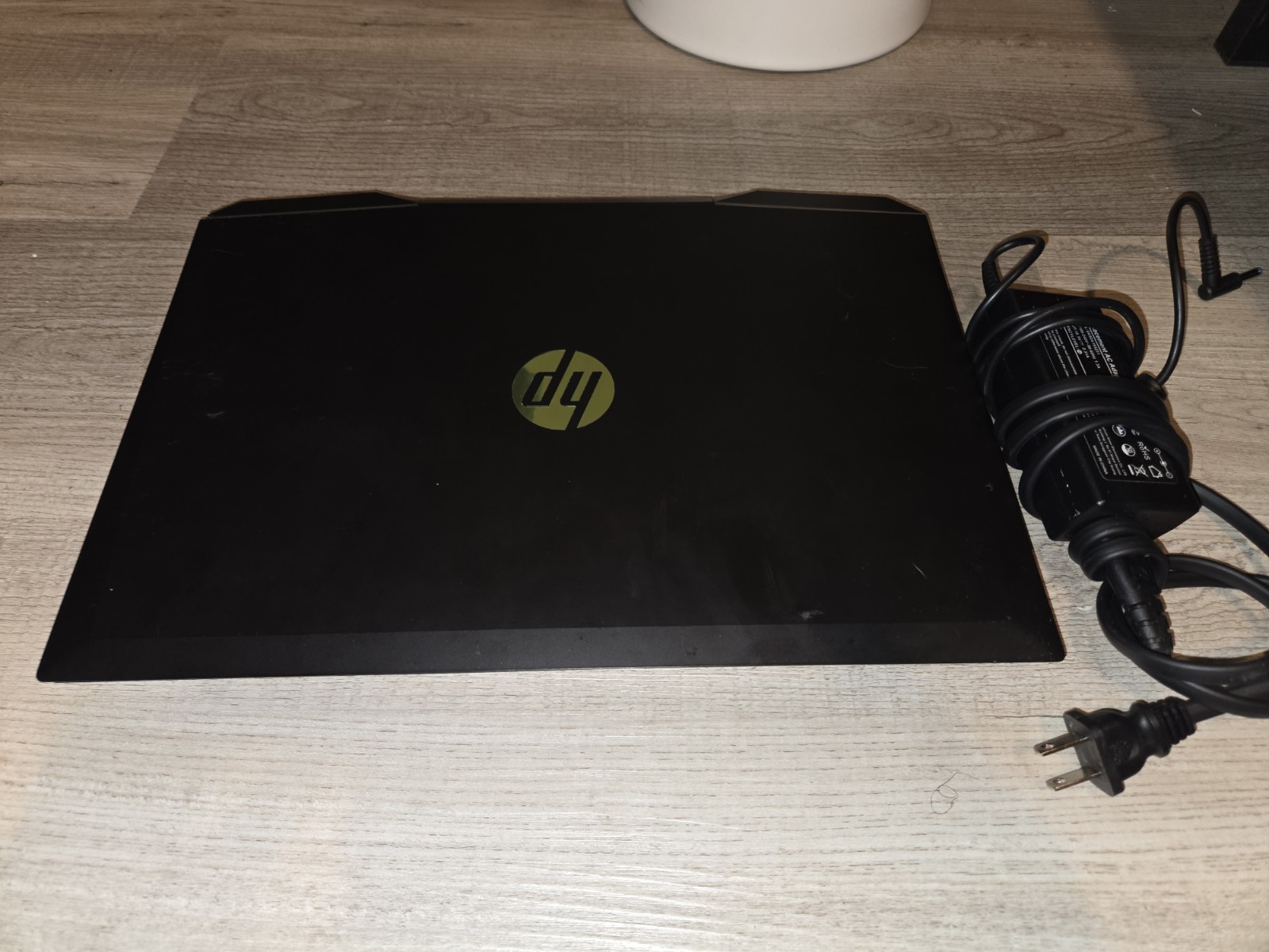 HP Pavilion 15.6 inch (1T, Intel Core i5 9th Gen., 2.40GHz, 8GB) Gaming Laptop –