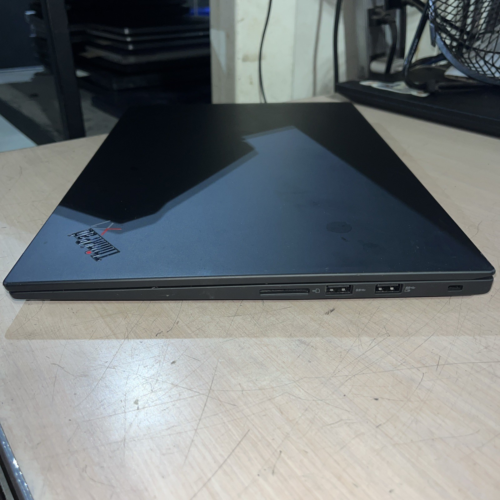 LENOVO X1 CARBON INTEL CORE I7-10750H 2.60GHZ 8GB RAM NO HD