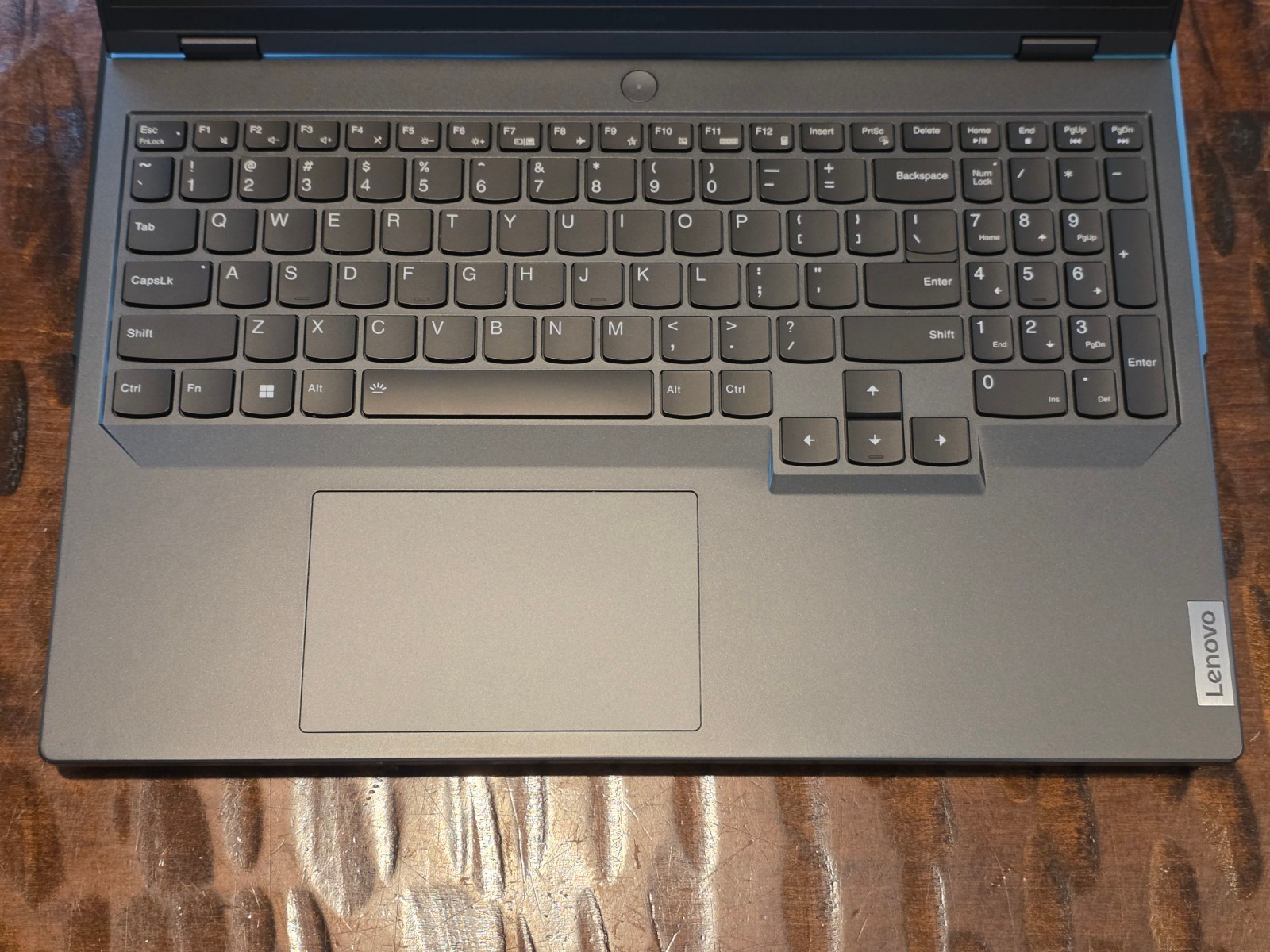 Lenovo Legion Pro 5 – 16″ QHD+ 240Hz, i7 13700HX, RTX 4070, 32GB RAM, 1TB SSD