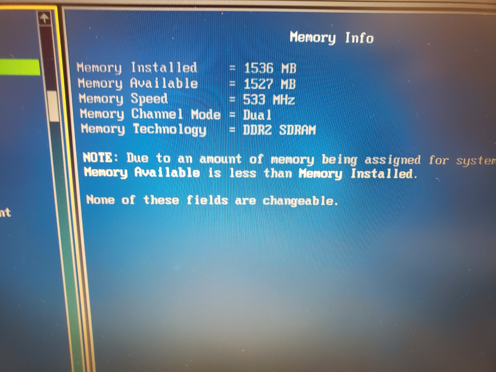 Vintage Dell Latitude D520 Laptop 14″ Core2 Duo 1.83GHz 1.5GB 320GB Win XP Pro
