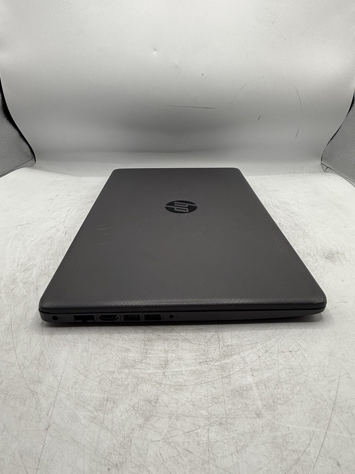 HP 255 G7 15.6” Laptop AMD A6-9225 8GB RAM 256GB SSD Win10P