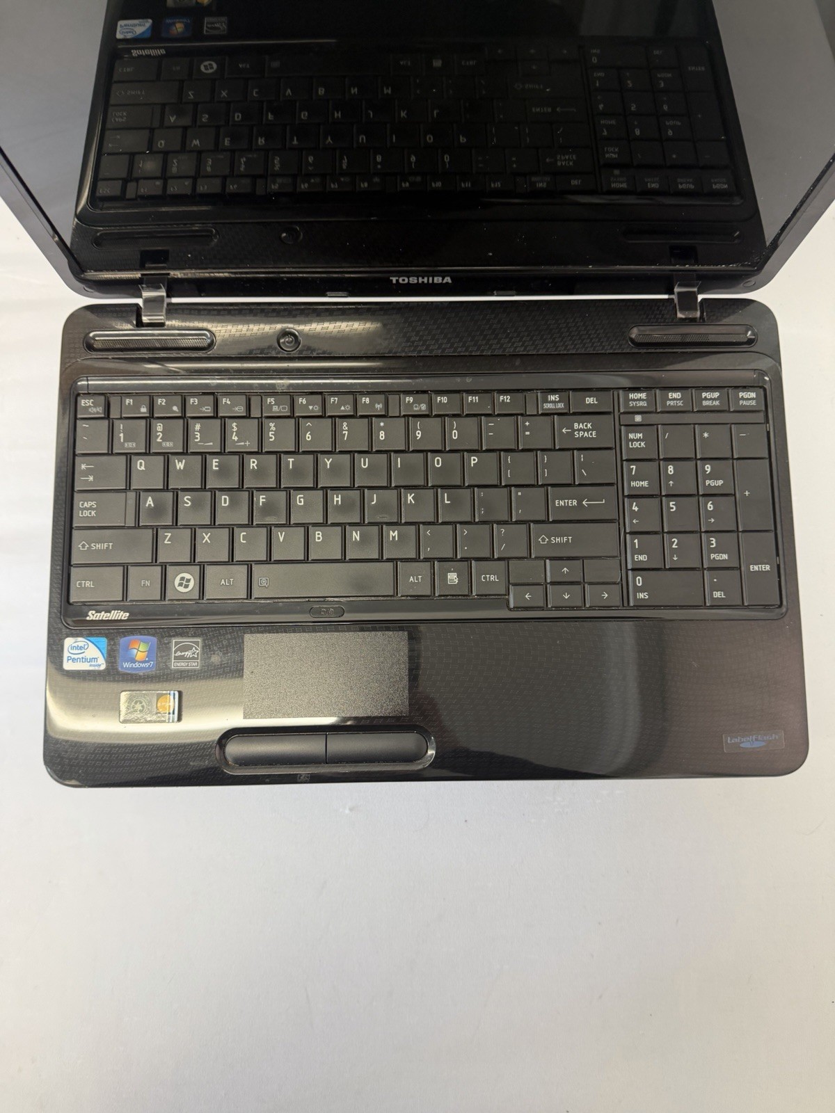 Toshiba Satellite L655-S5096 Laptop – Good Screen – Intel Pentium P6100-Read Des