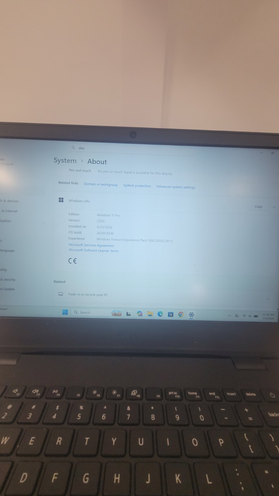 Dell Vostro 14 3400 Laptop i5-1135G7 2.4Ghz 8gb Memory 256GB Excellent Condition
