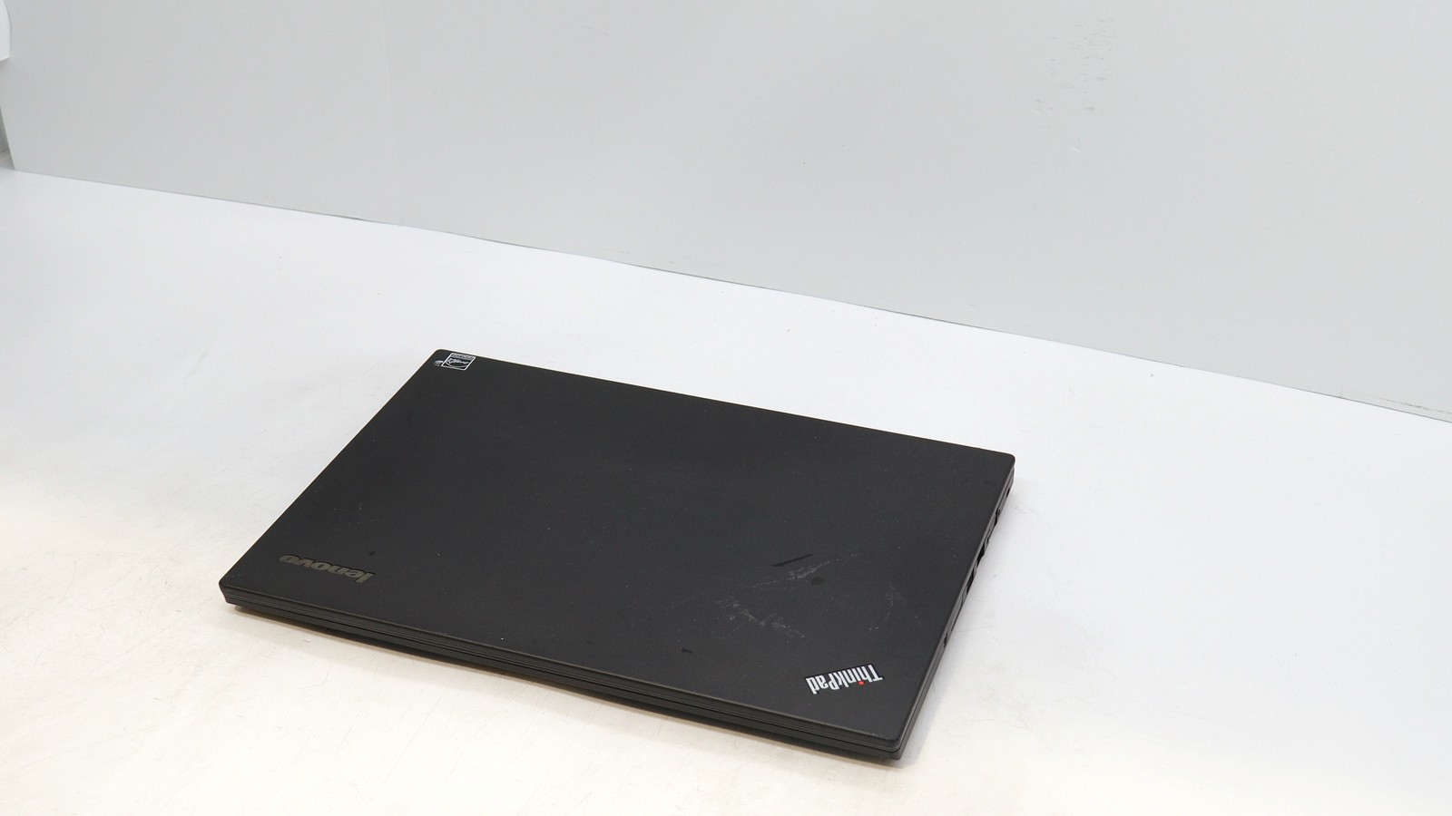 Lenovo ThinkPad T440 14″ i5-4200u 12GB 256GB – Fair READ DESC