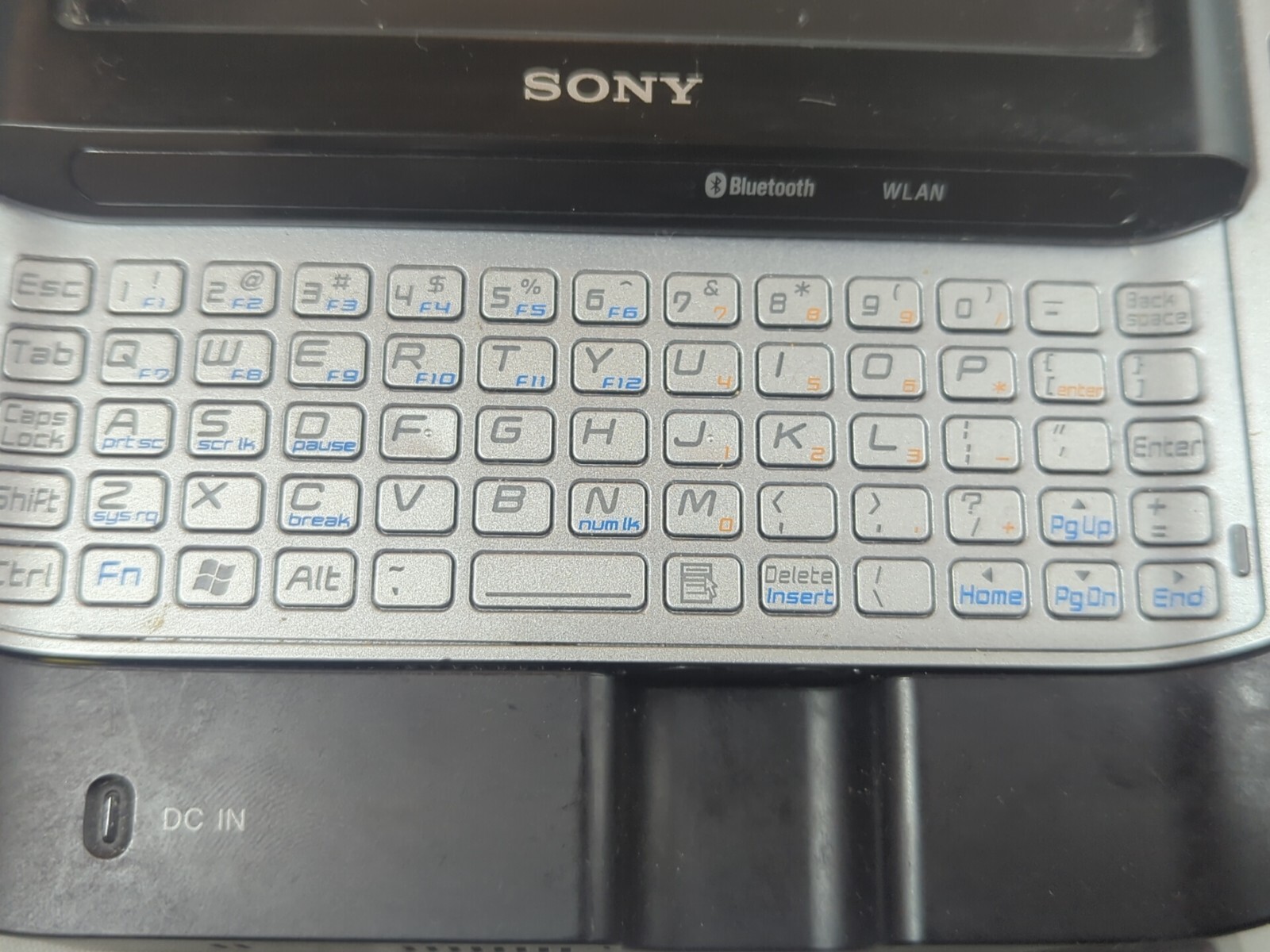 Sony VAIO UX VGN-UX380CN w/ Battery & Dock 4.5″ Portable Mini Laptop Tablet UMPC