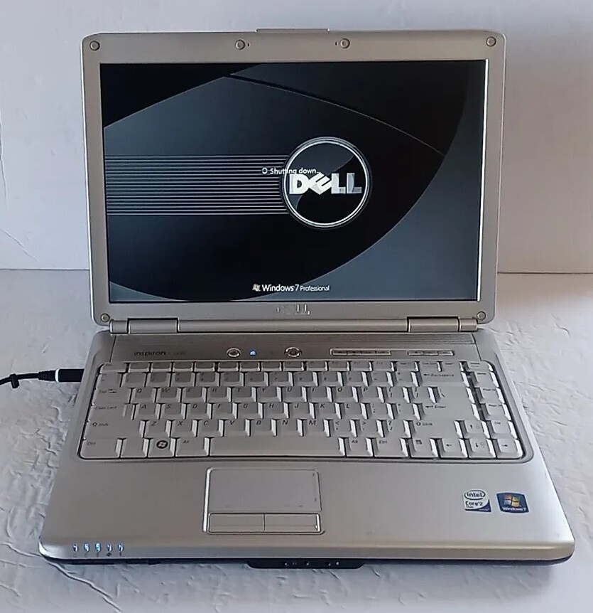 DELL INSPIRON 1420 14″ INTEL CORE 2 DUO CPU 2.00 GHz 3GB 320GB Win 7 PRO