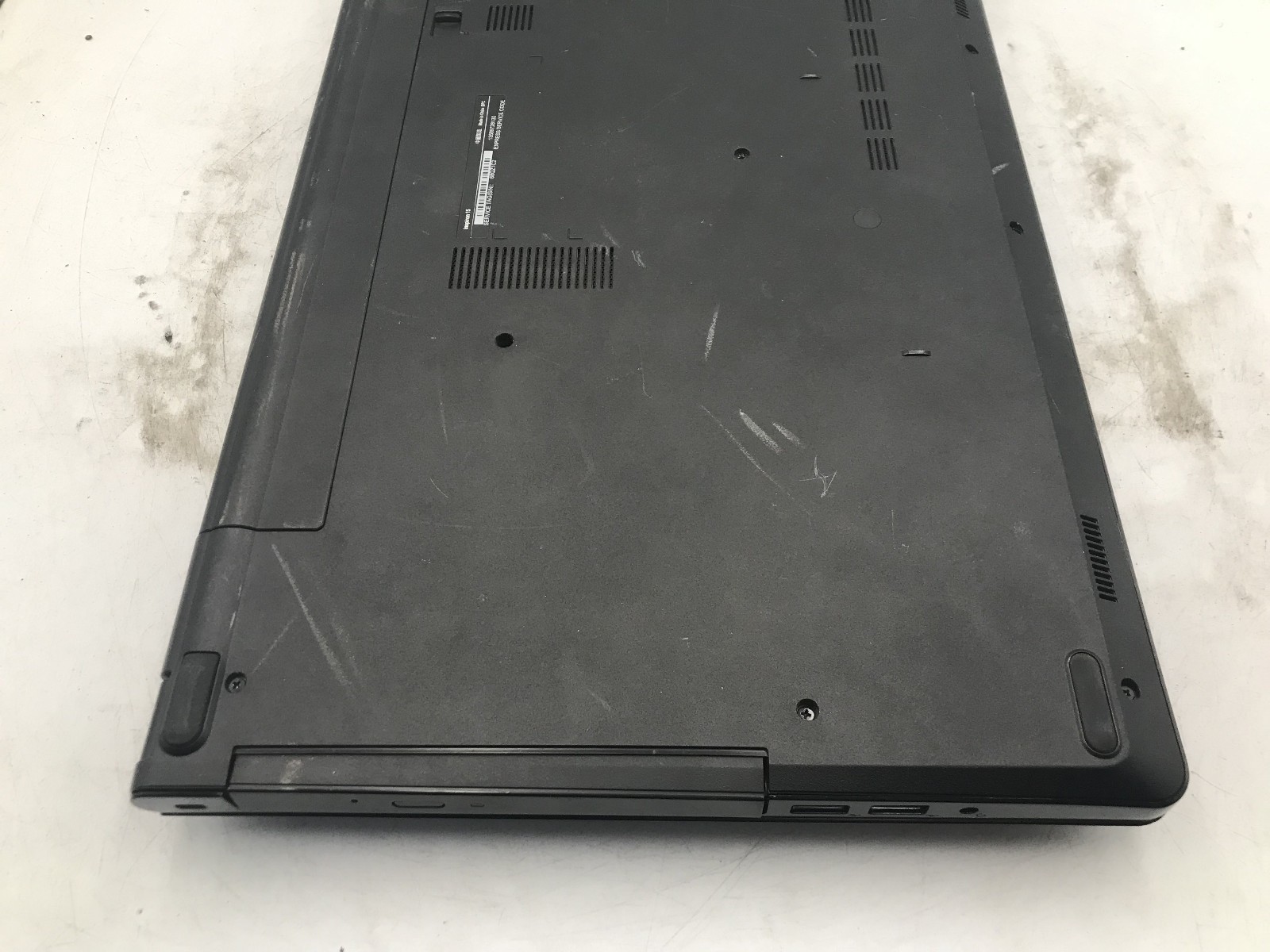 DELL INSPIRON 15 3555 – BOOTS TO BIOS – AMD A6 6310U – 2GB RAM – READ DESC – BB