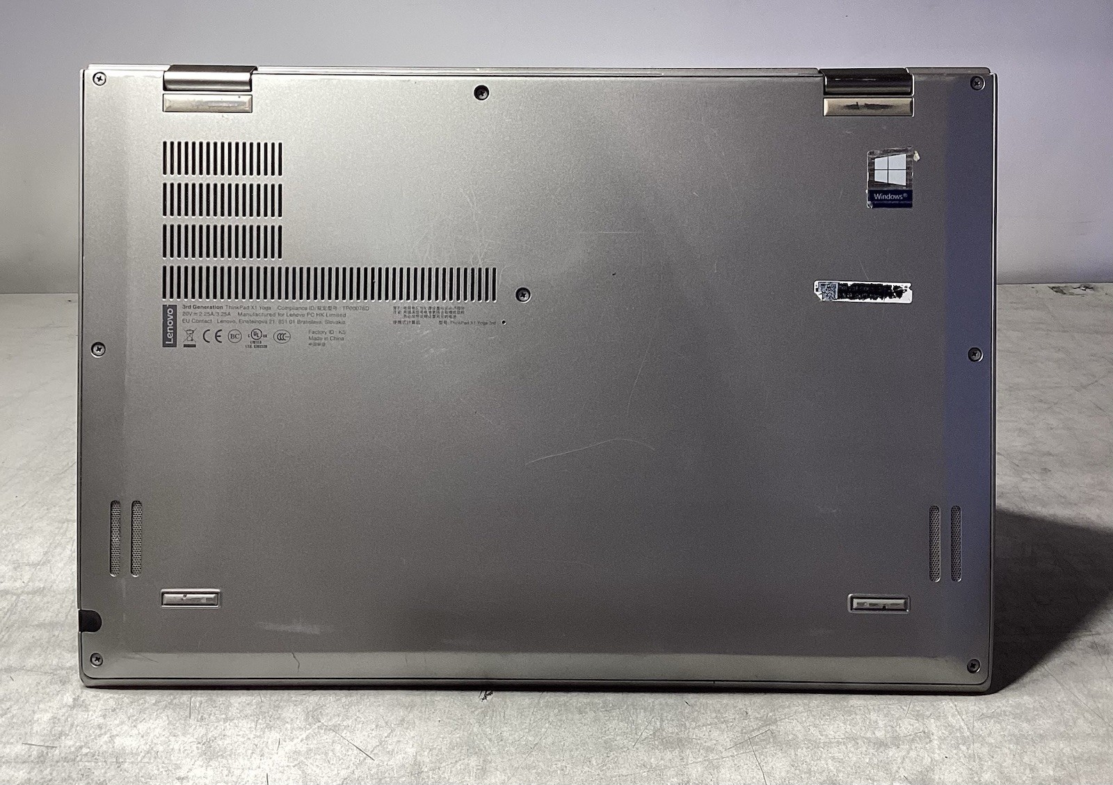 Lenovo ThinkPad X1 Yoga 3rd Gen Core i7-8650U @ 1.90GHz 16GB RAM 512GB SSD