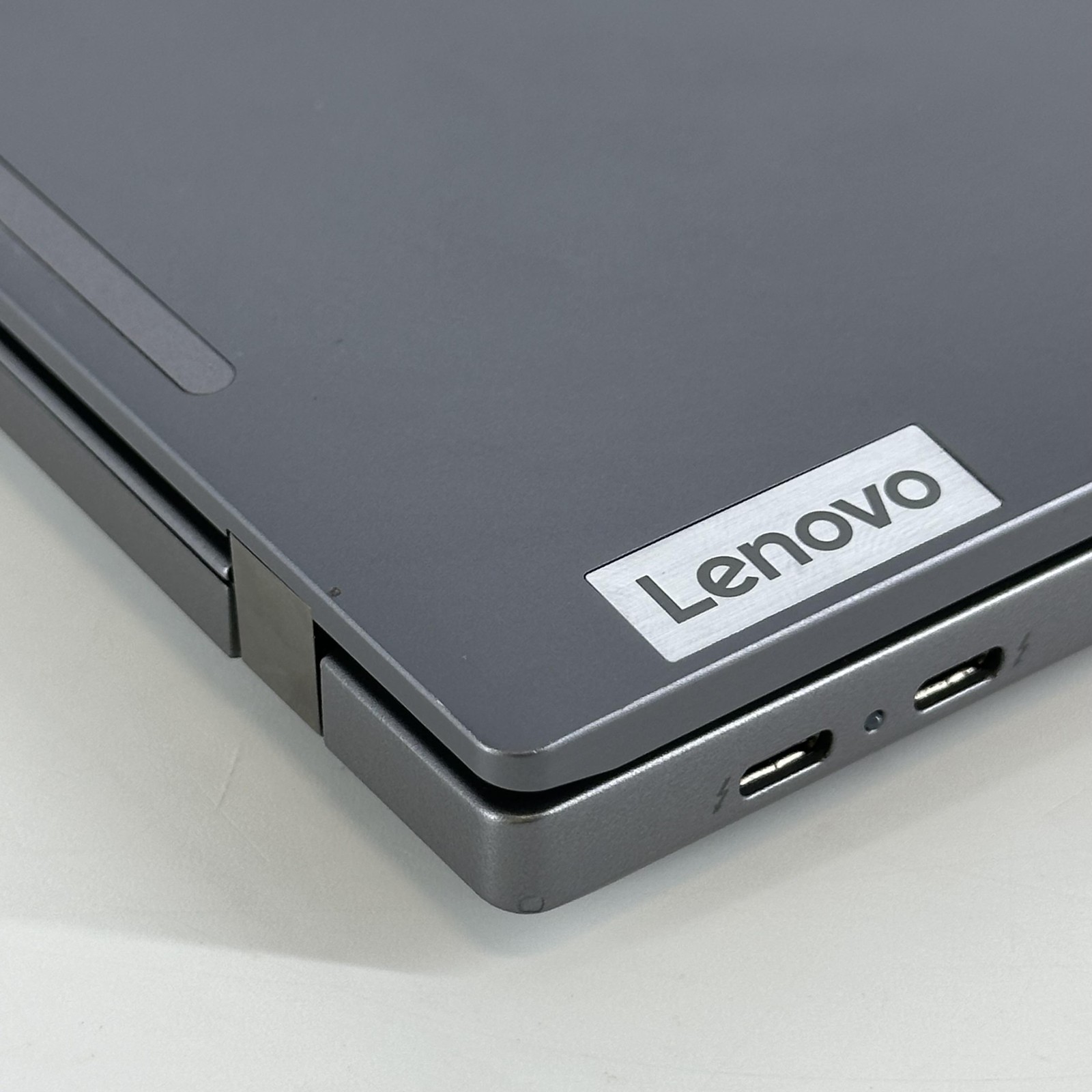 Lenovo ThinkPad T14 Gen 5 FHD+ TOUCH Ultra 5 125U 16GB 512GB- BLOCKED USB-C PORT