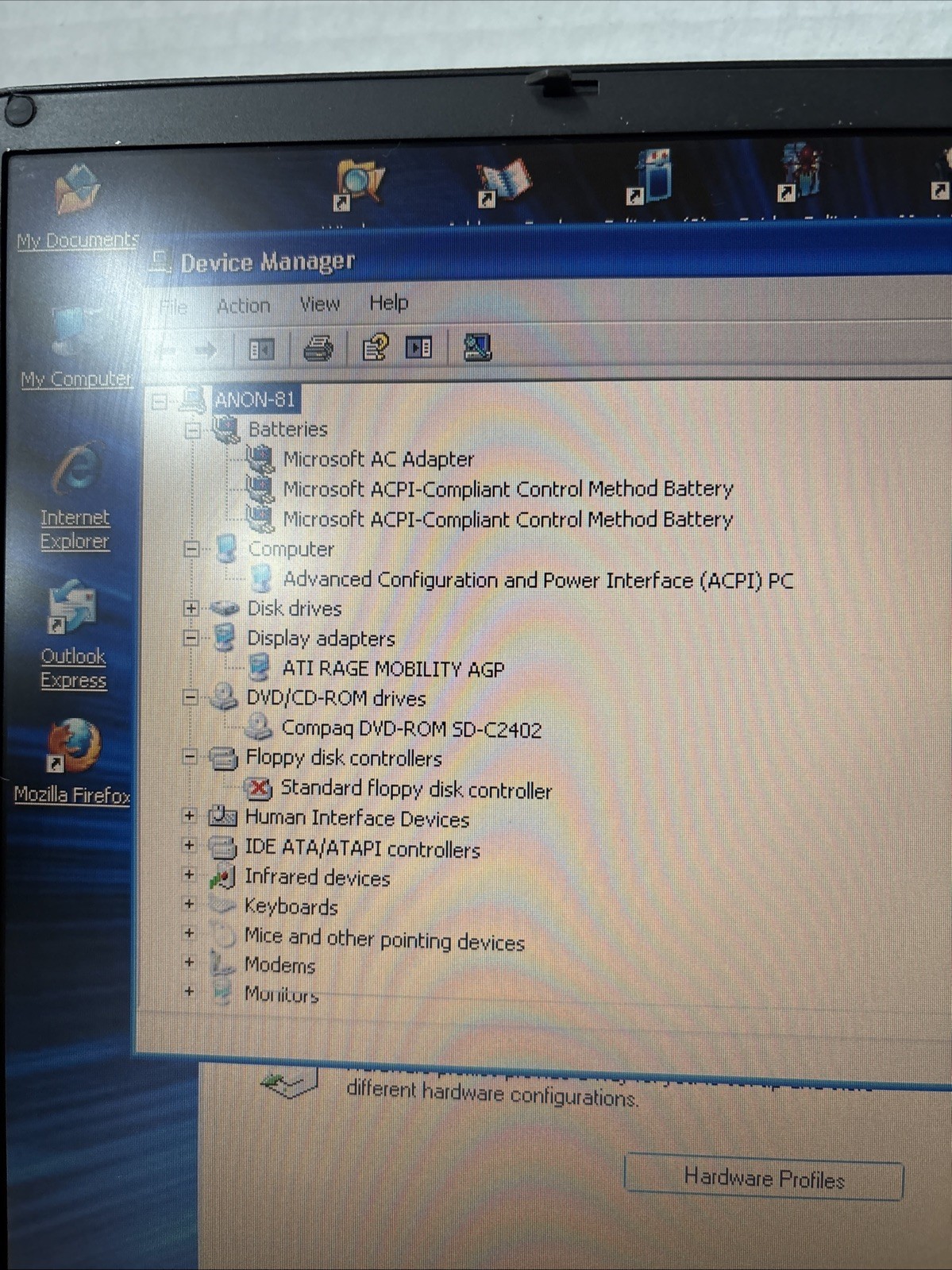 Vintage Compaq Armada M700 Laptop P3 @ 700 MHz Windows 2000 ***Read