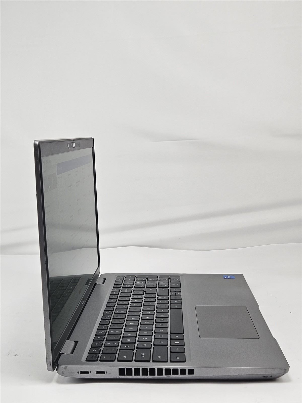 Dell 15.6″ Precision 3571 256GB SSD 16GB RAM i5-12600H NVIDIA T600 Gray