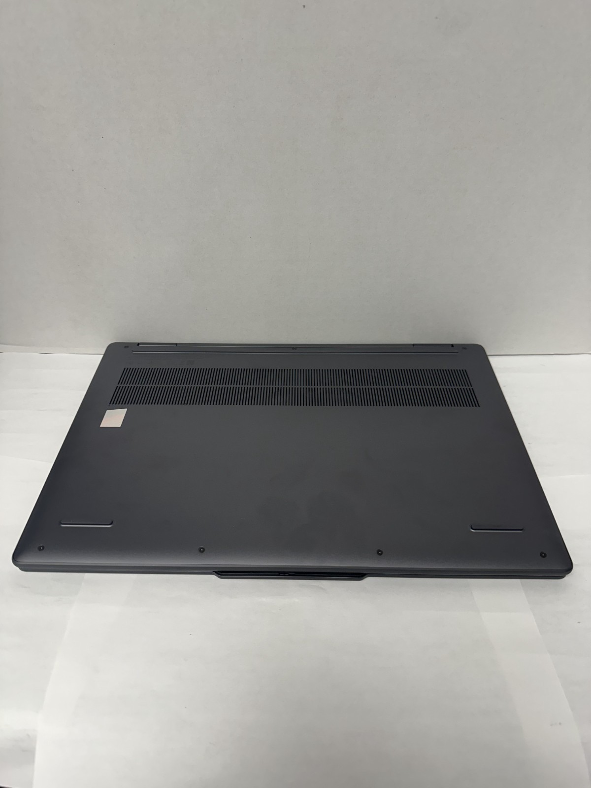Lenovo Yoga 7 (i7-1355u, 16GB, 512GB NVMe, No OS or Charger)