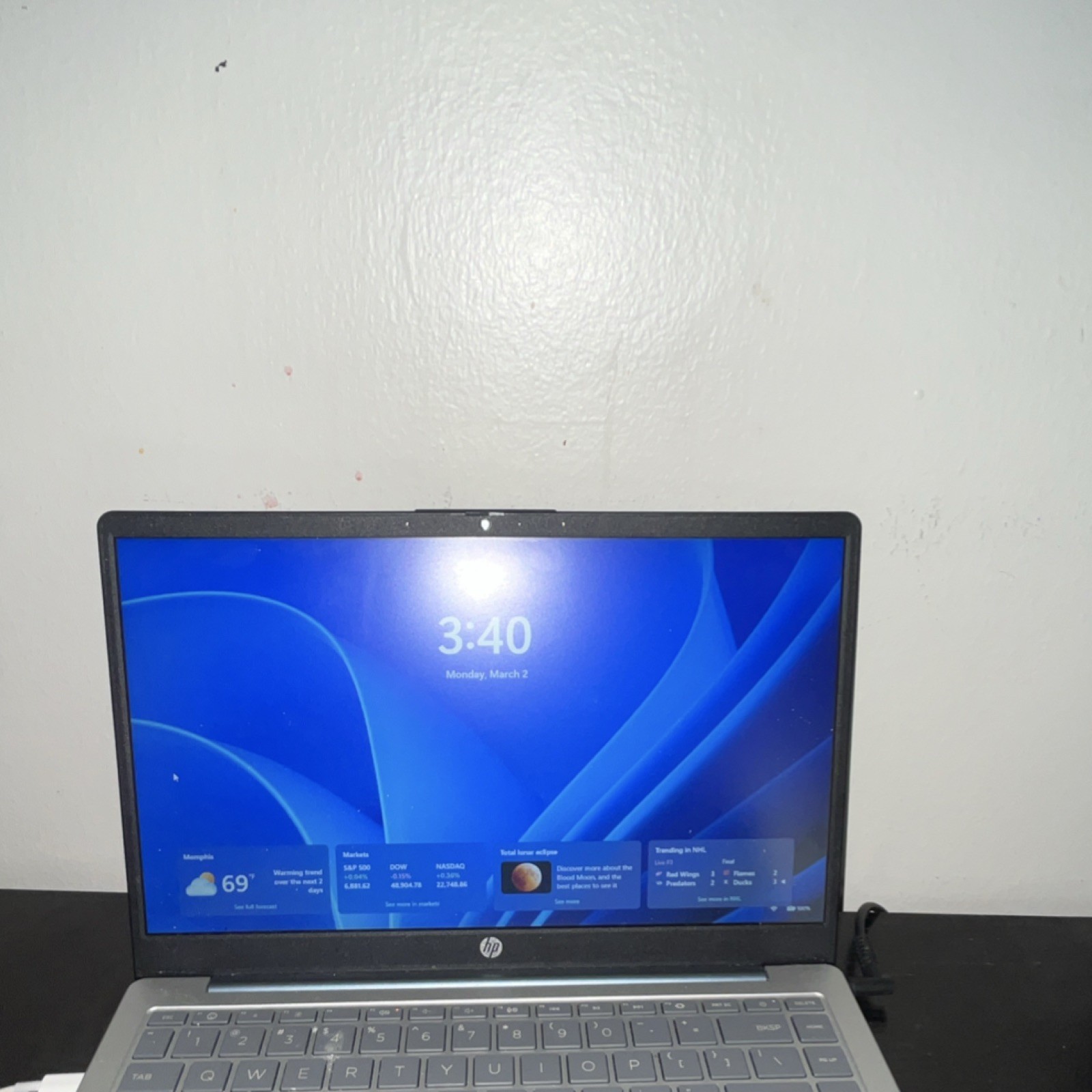 HP Laptop AMD Radeon Graphics Windows 11 Silver Built-in Webcam
