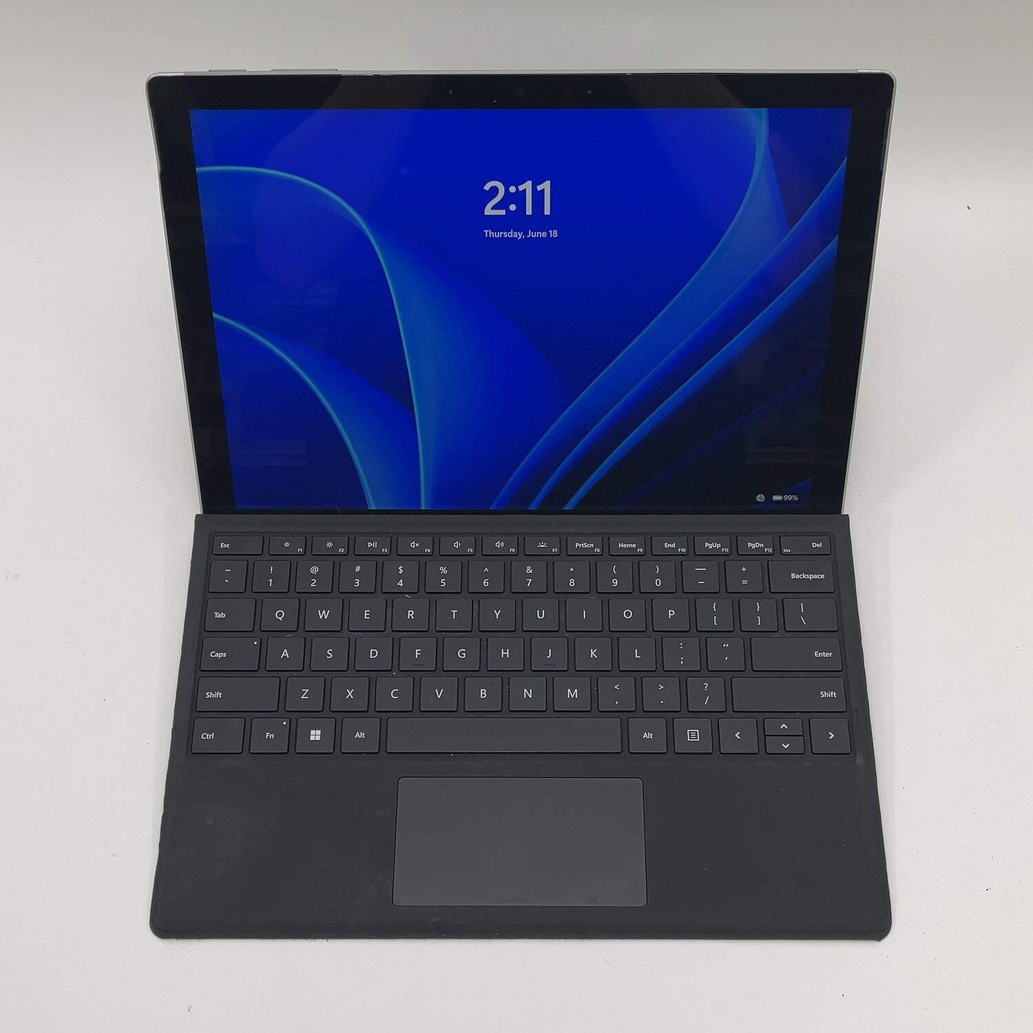 Broken Microsoft Surface Pro 7+ 1960 i3-1115G4 3.0GHz 8GB RAM 128GB SSD READ