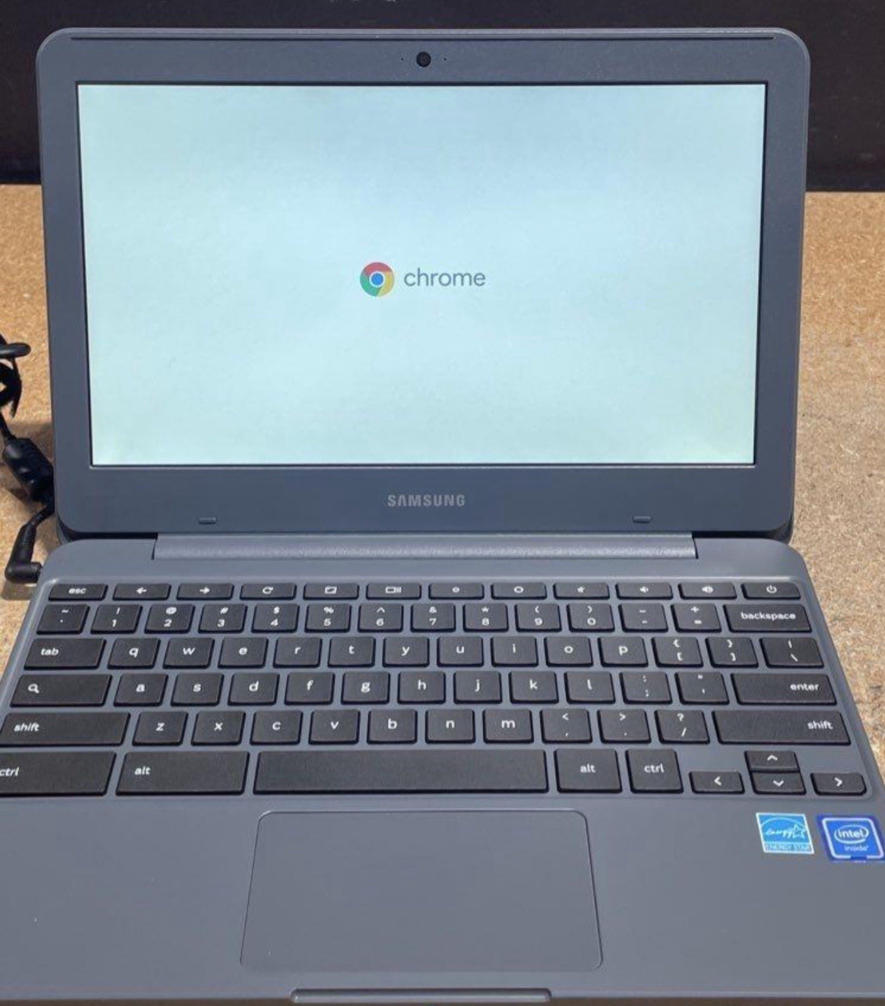 SAMSUNG CHROMEBOOK 3 XE501C13-K02US 11.6″ INTEL CELERON 4GB RAM / 32GB SSD
