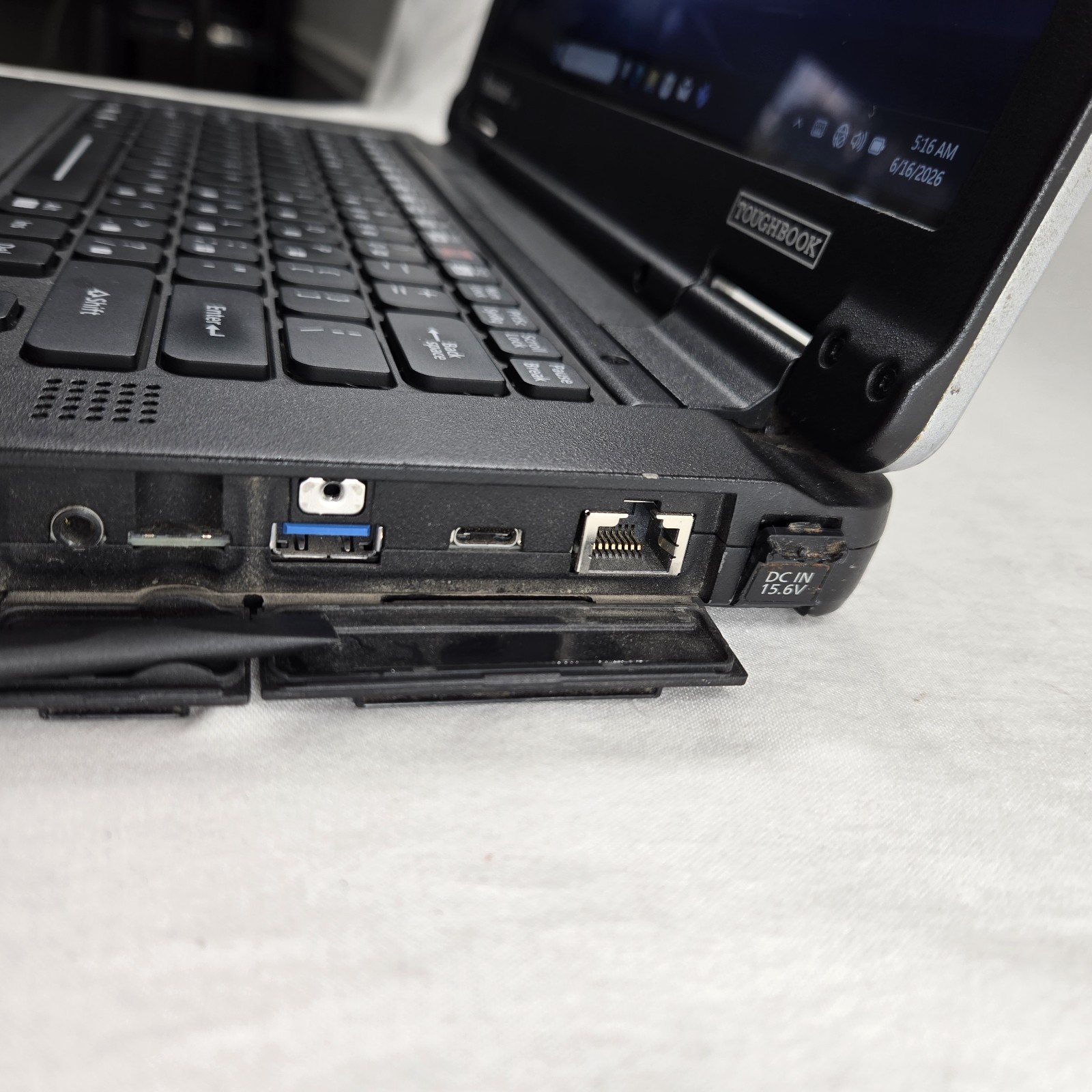 Panasonic Toughbook FZ-55 Touchscreen i5-8365u 256GB SSD 16GB RAM – 4G – GPS W11