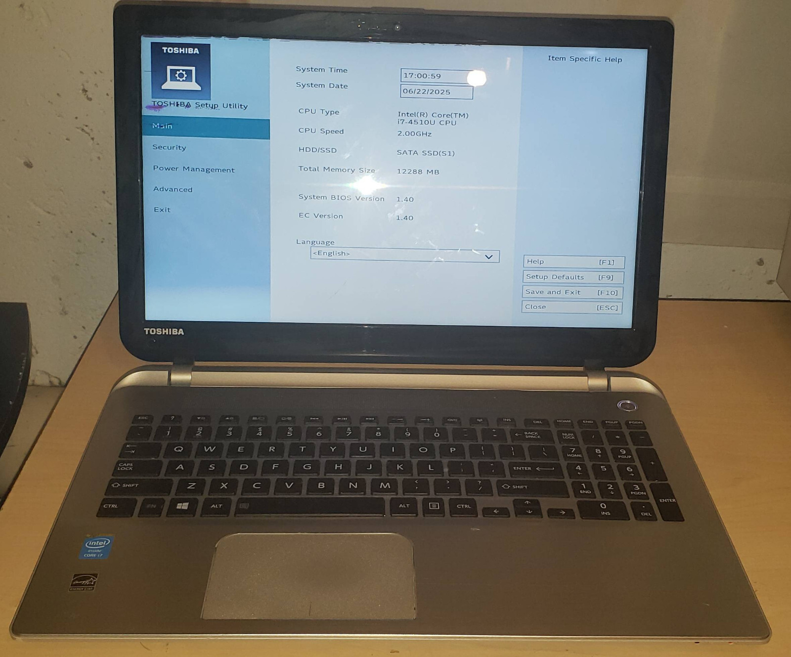 Toshiba Satellite S55-B5280, 15.6″, i7-4510u, 12GB, no HDD, READ