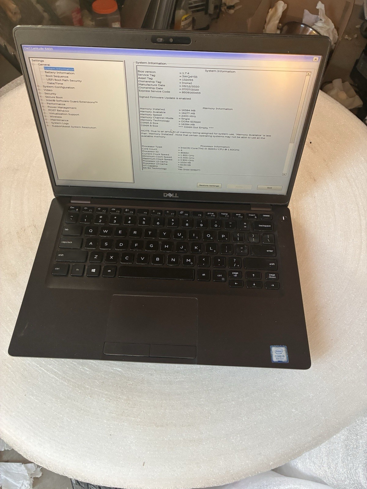 Dell Latitude 5400 i5-8250U 1.60 GHz 0GB RAM No SSD Read