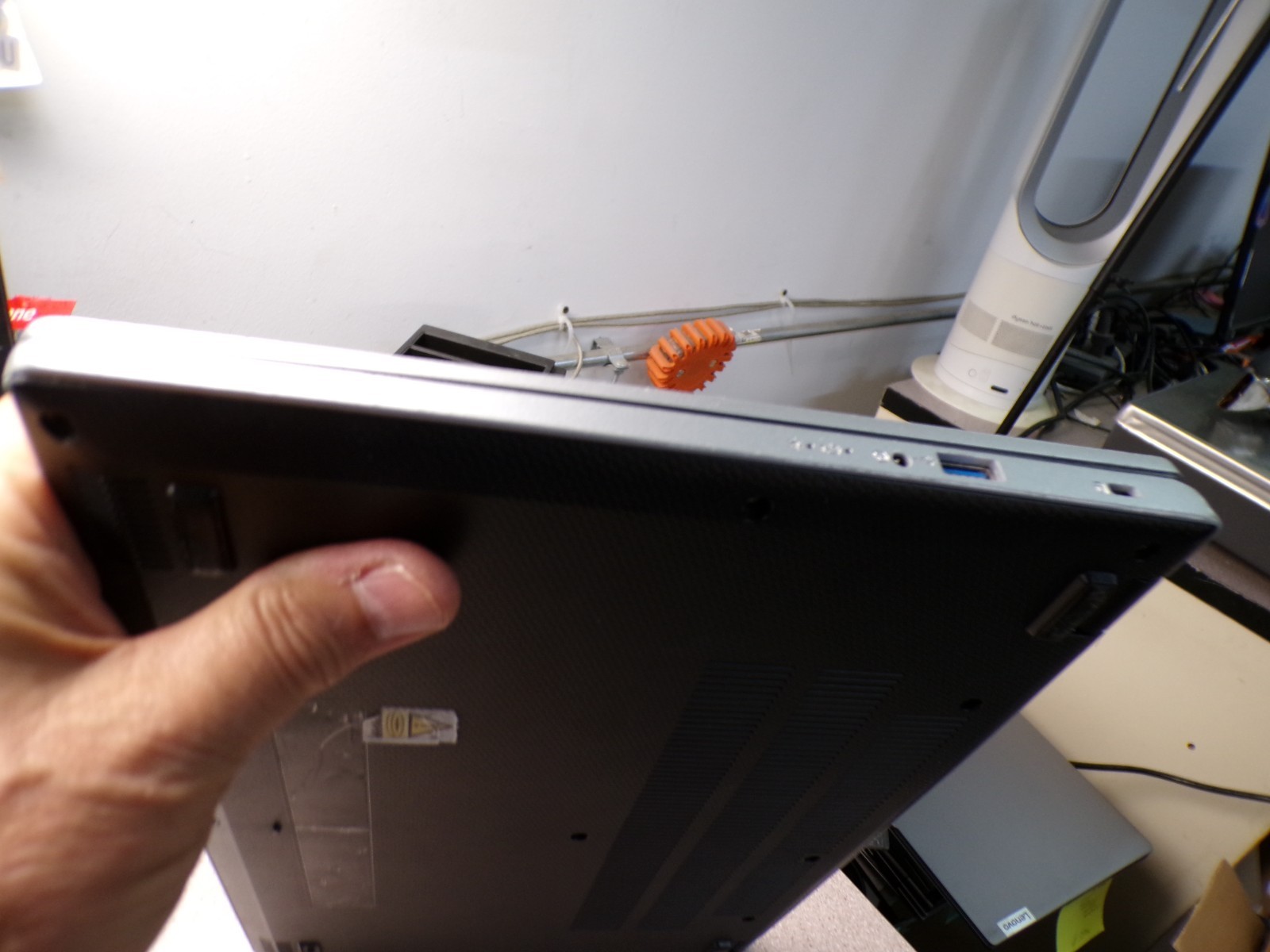 Acer Aspire 3 A315-24PT AMD Ryzen 5-7520U@2.80GHz 8GB RAM NO DRIVE PARTS 2553