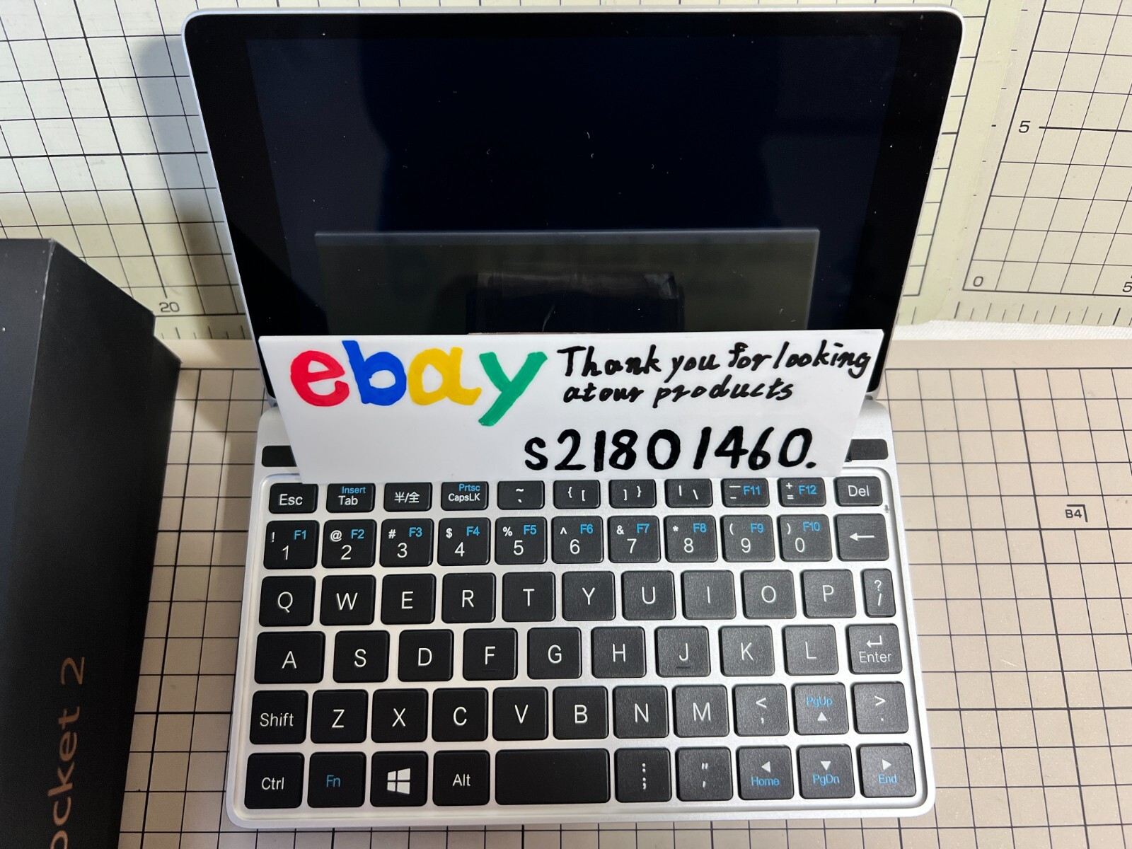 GPD Pocket 2 Intel Core m3-7Y30 7in Touch Screen 8GB RAM/128GB ROM Near Mint
