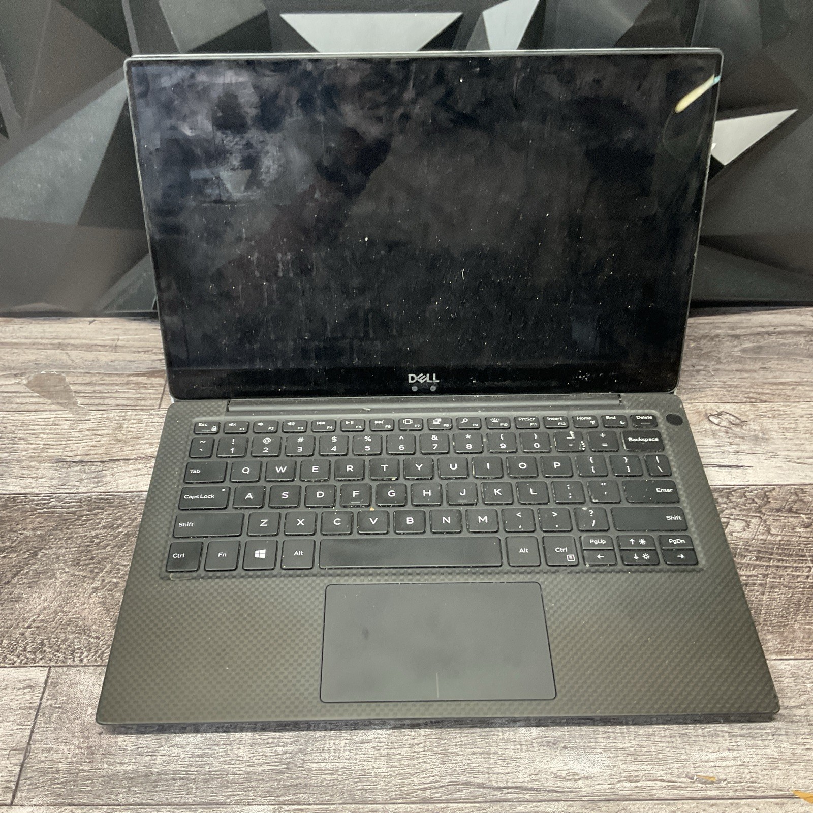 Dell XPS 13 9370 / i5 8th Gen / 16GB / No Power / No SSD / C10